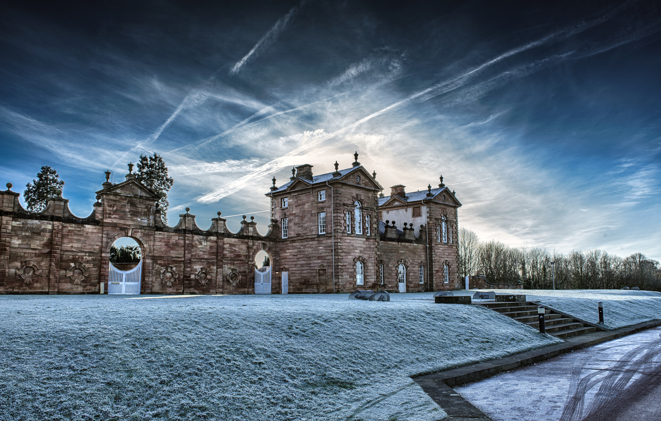 Landscape. Portrait and Family photographer based in Larkhall Scotland