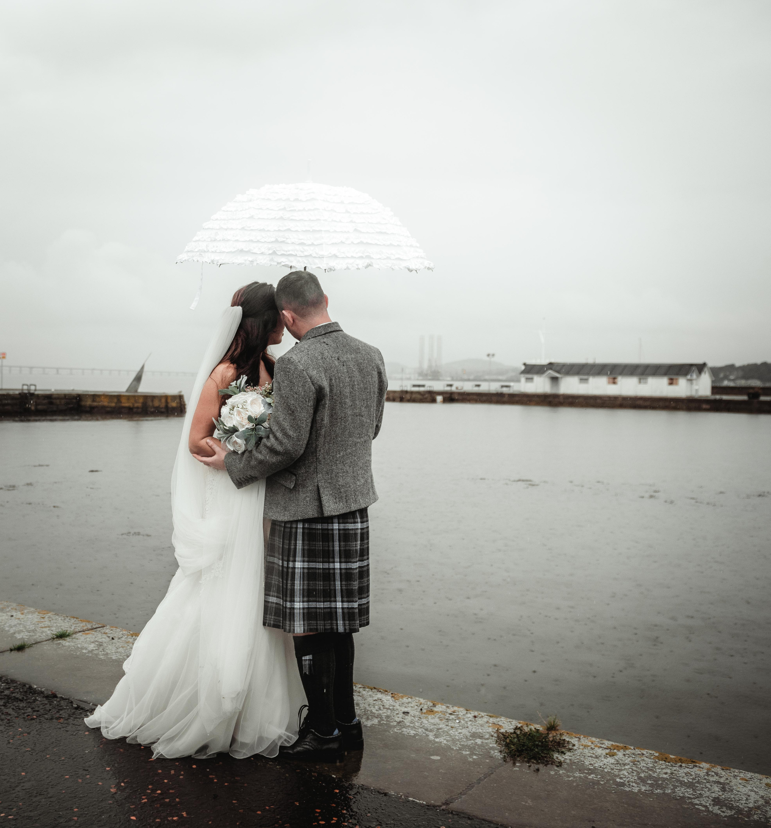 Wedding photos. Portrait and Family photographer based in Larkhall Scotland