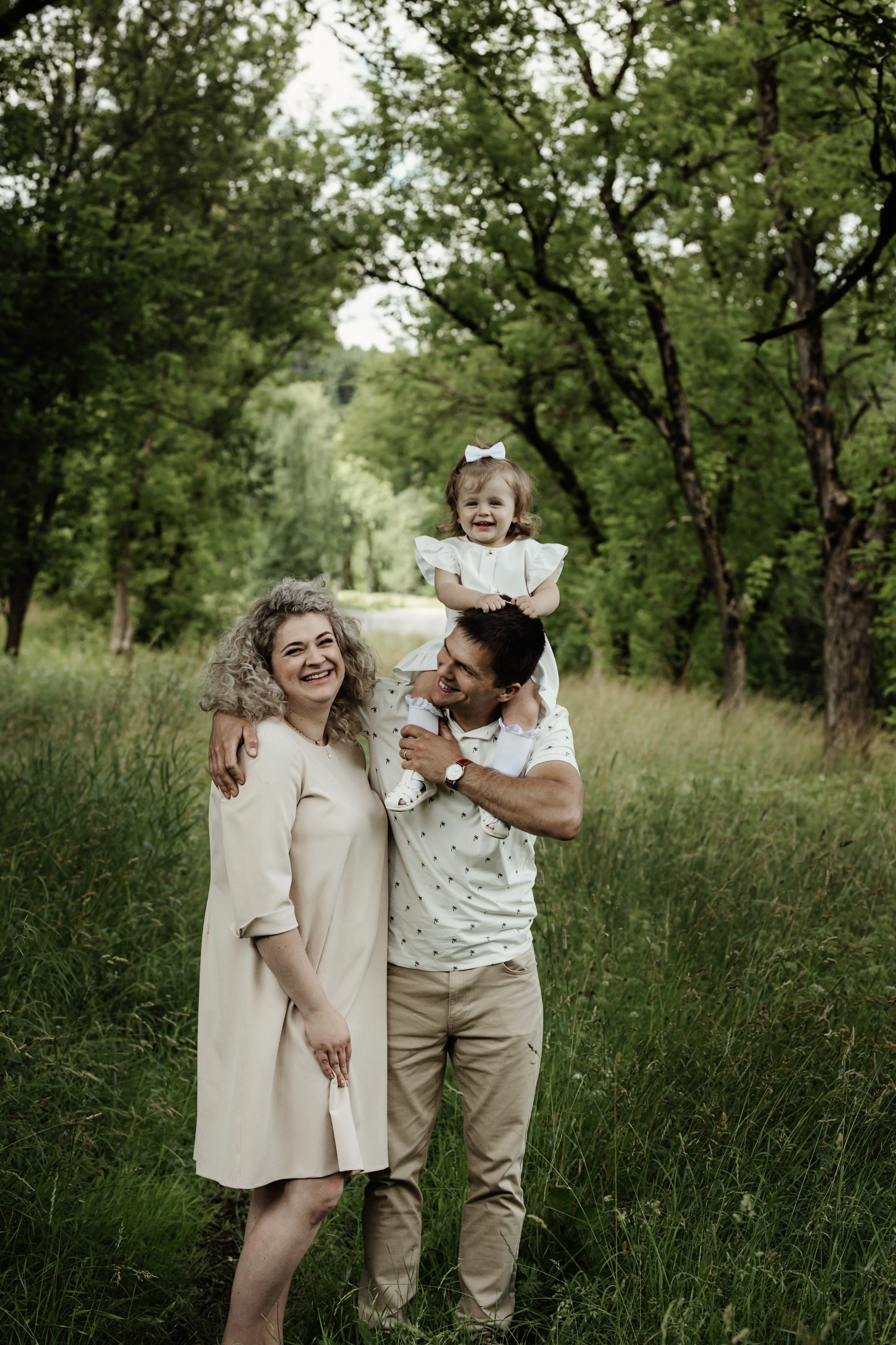 Liepa. Wedding and family photographer in Lithuania — Yvanessa Gelvano