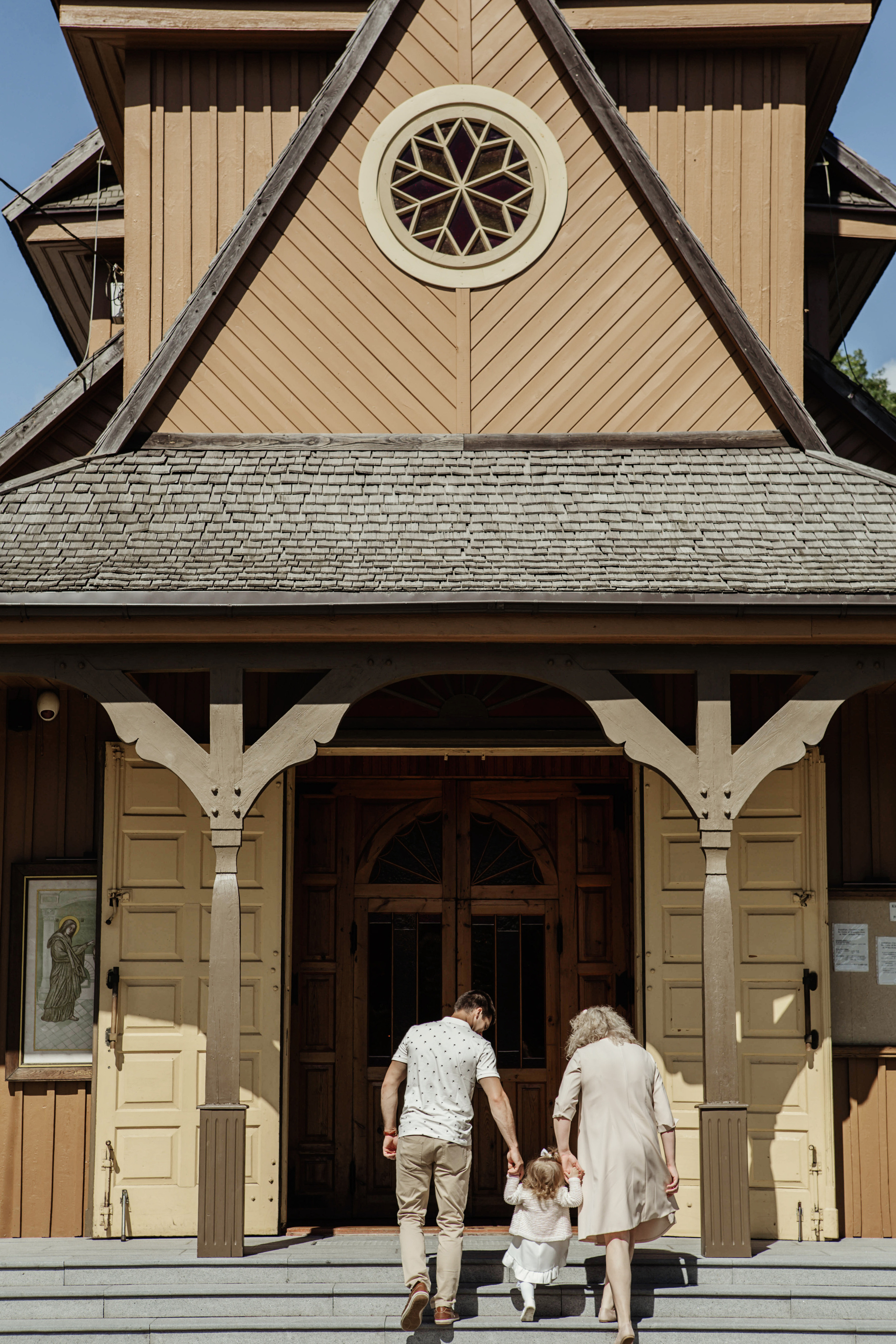 Liepa. Wedding and family photographer in Lithuania — Yvanessa Gelvano