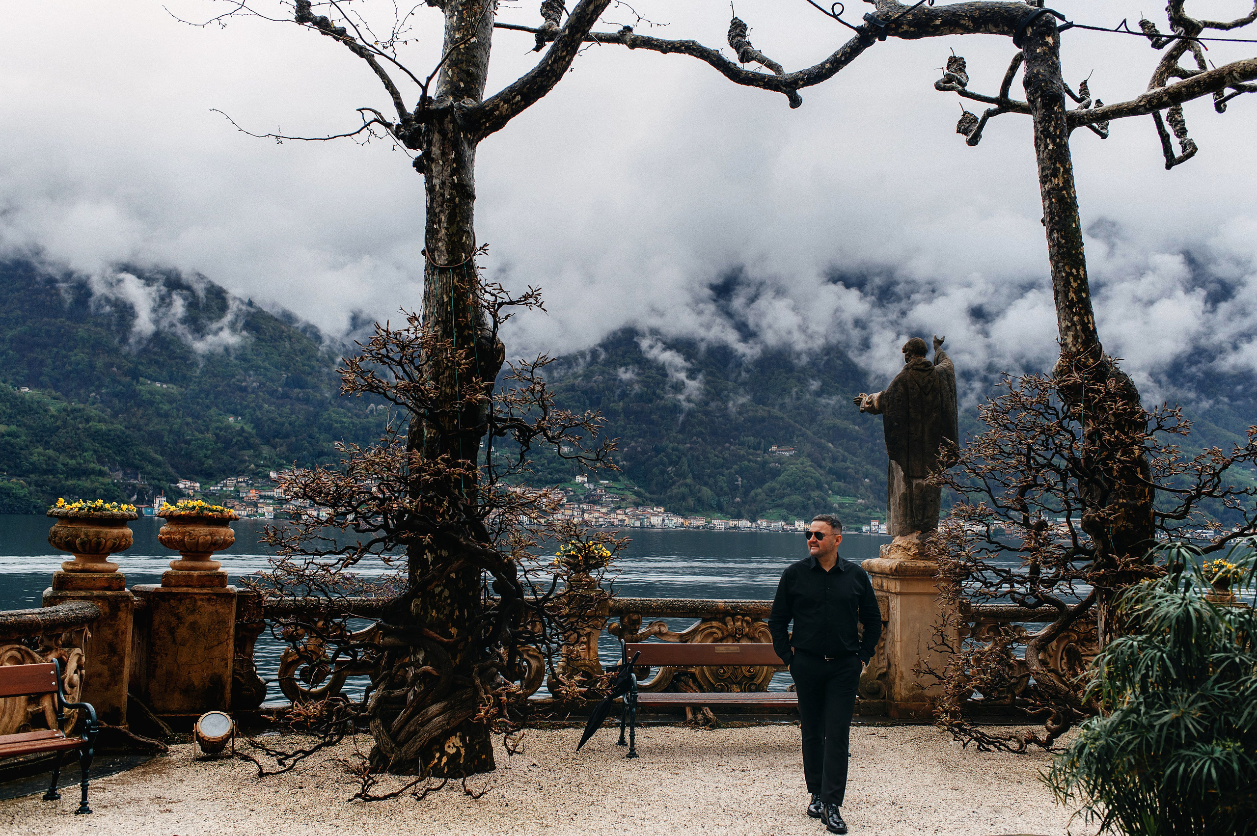 Como Evghenii. Wedding photographer from Moldova Alexey Chipchiu