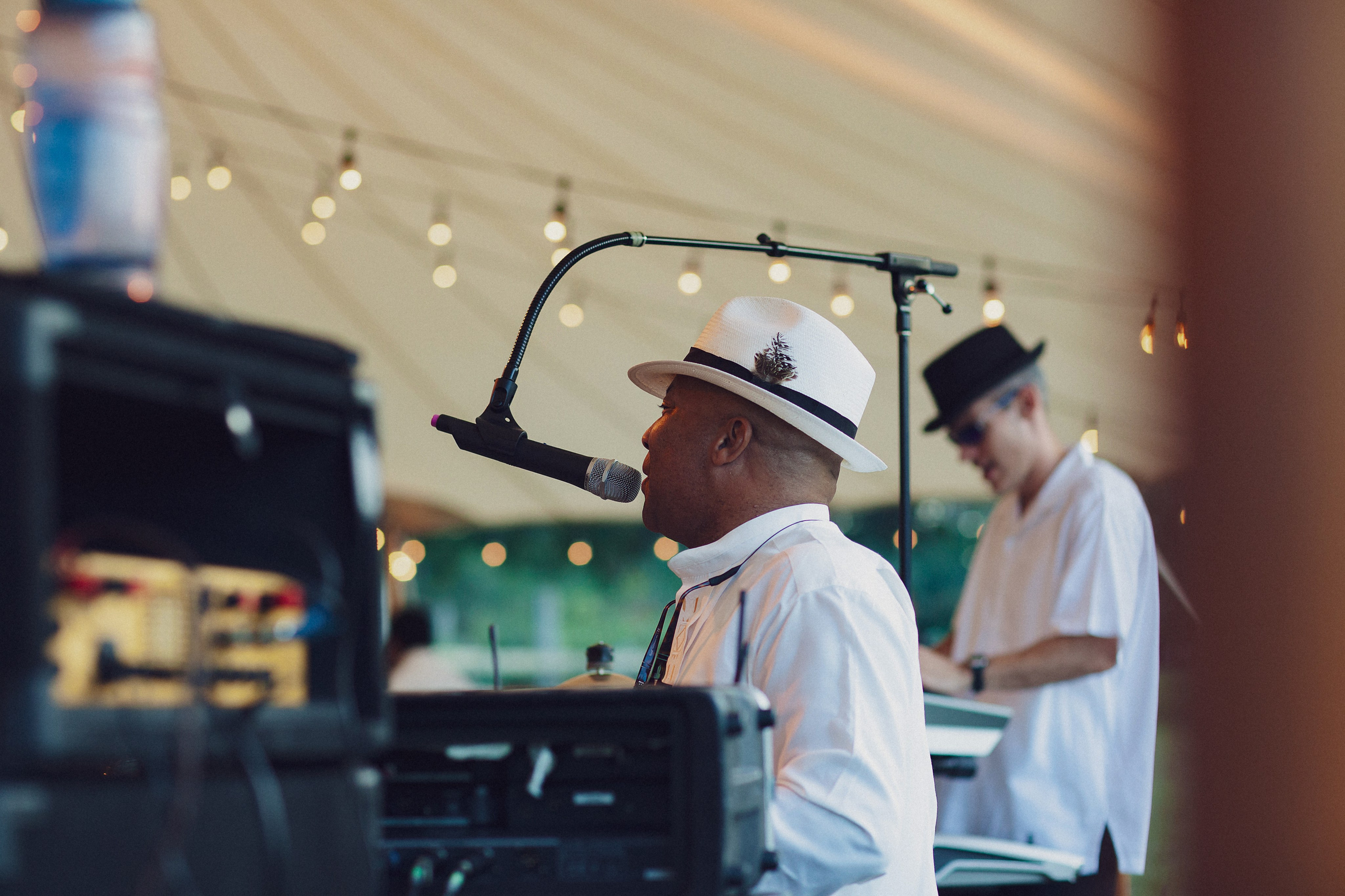 Фотограф в Ирландии Дублин свадьба музыкант певец улыбка смех фотки топ свадебных фотографов