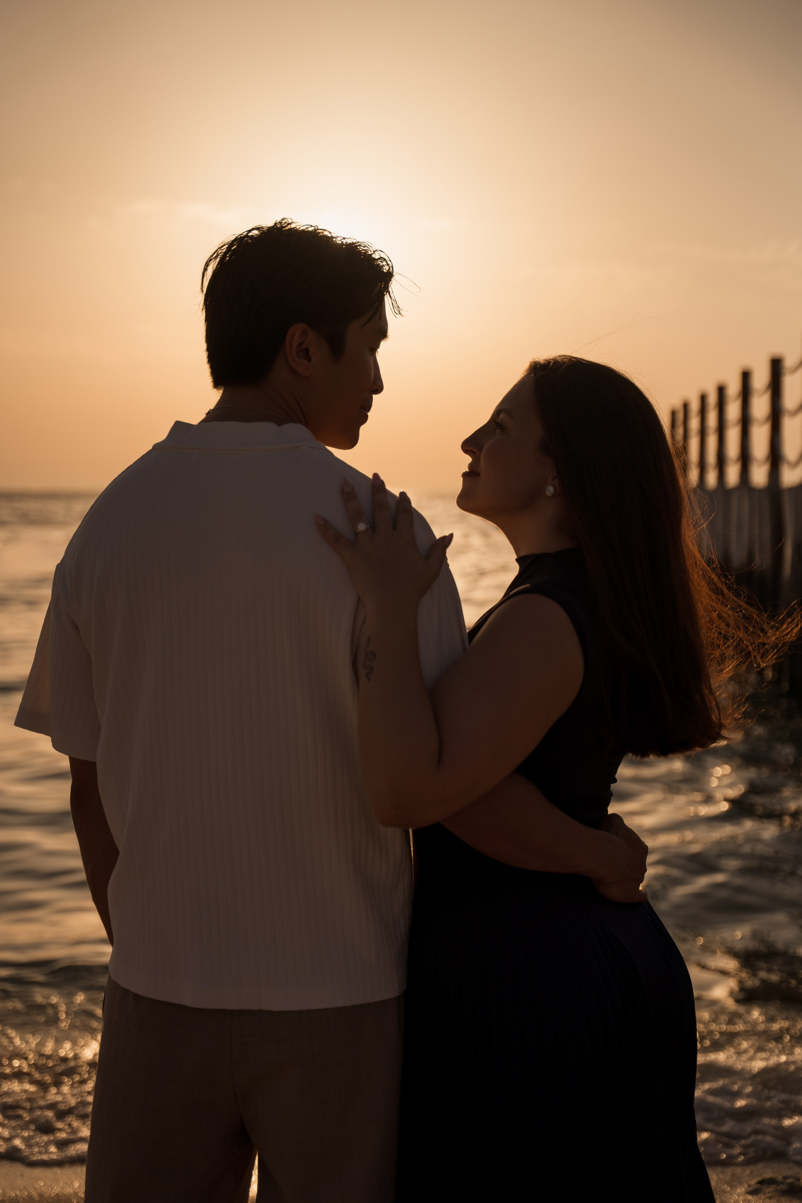 Together by the Sea. Angela Iakovleva — Family Photographer in Dubai