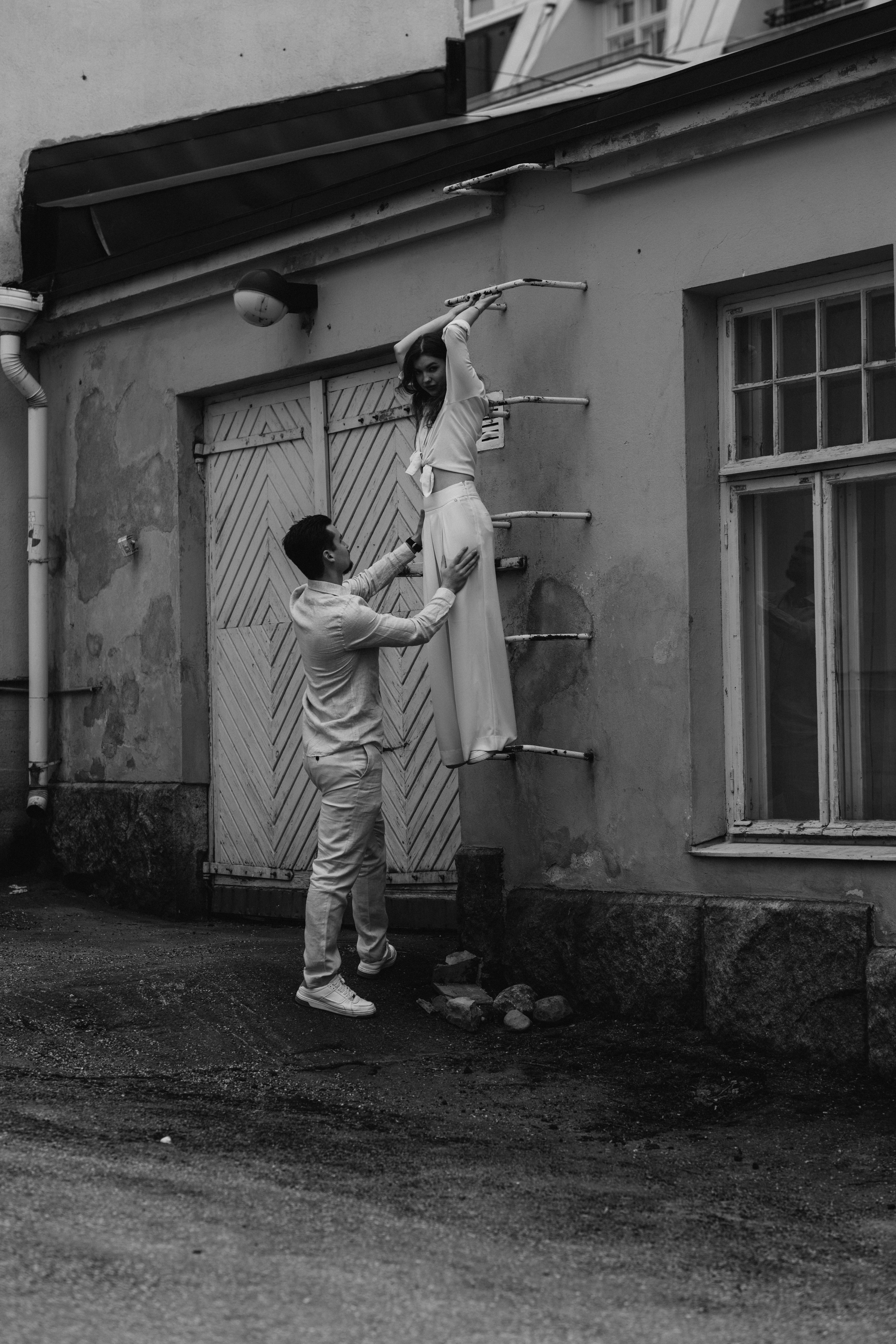 L&E. Wedding and potrait photographer in Helsinki Vickan O