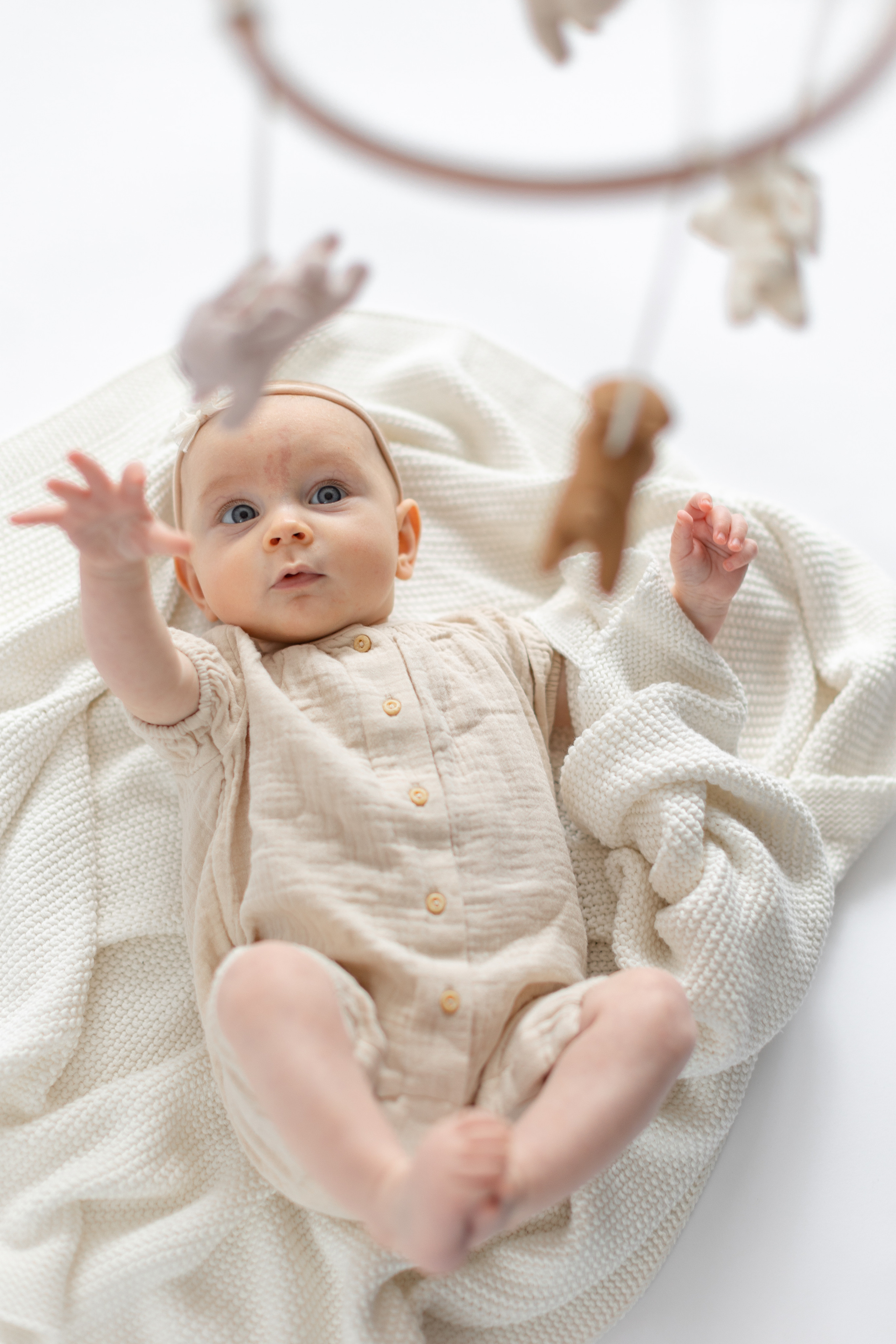 Babyshooting, 6 Monate, Familienshooting, Fotograf Osnabrück, Studioshooting, Bohoshooting