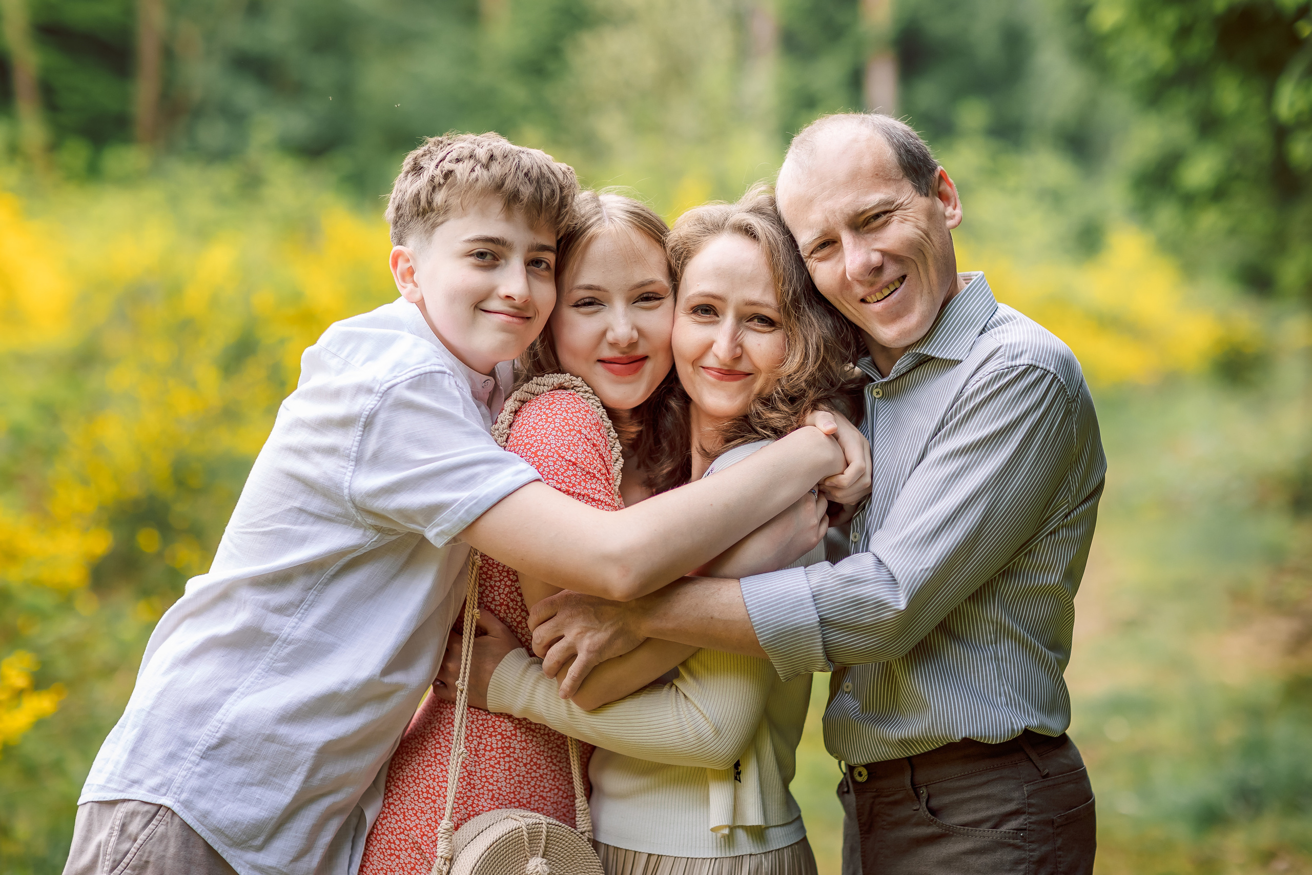 Familienfotoshooting-homestory-schwangerschaft. Fotografin in Osnabrück Mariana Slav