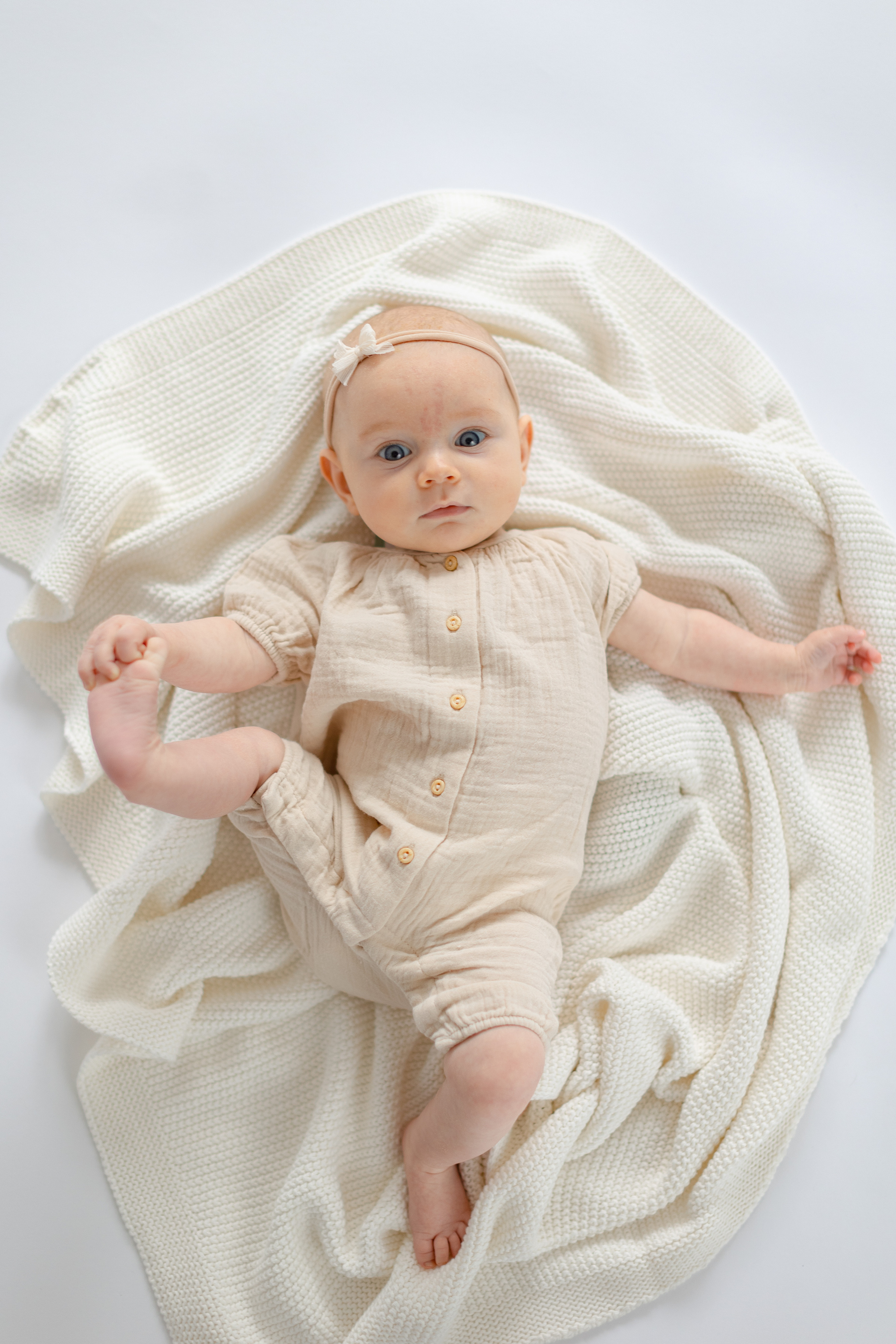 Babyshooting, 6 Monate, Familienshooting, Fotograf Osnabrück, Studioshooting, Bohoshooting