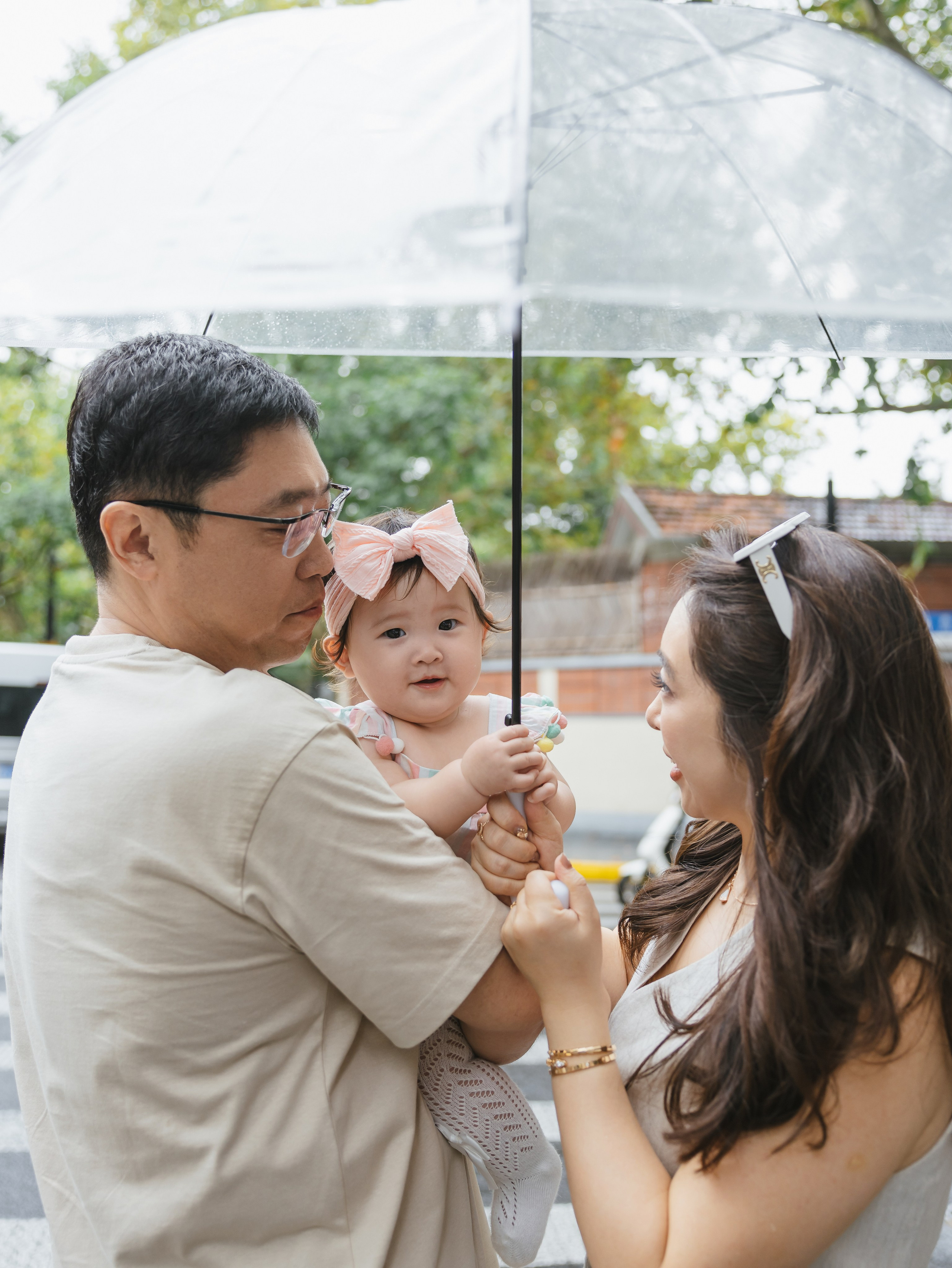 Family photograph in Shanghai. Shanghai Family Photographer Dora