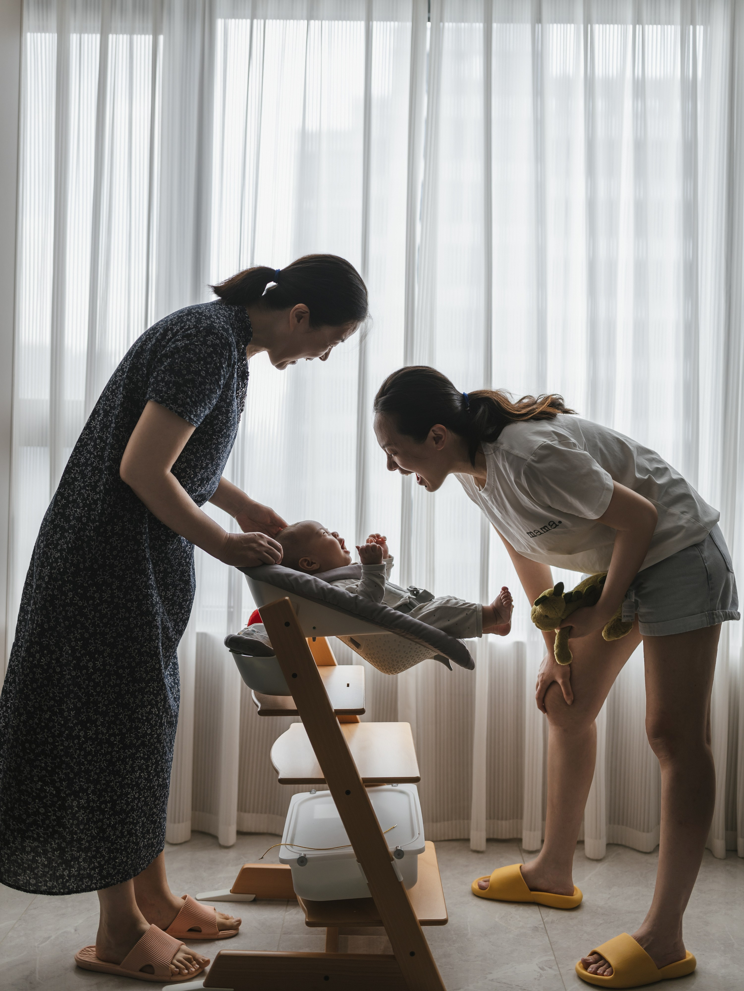 NewBorn photo shoot. Shanghai Family Photographer Dora