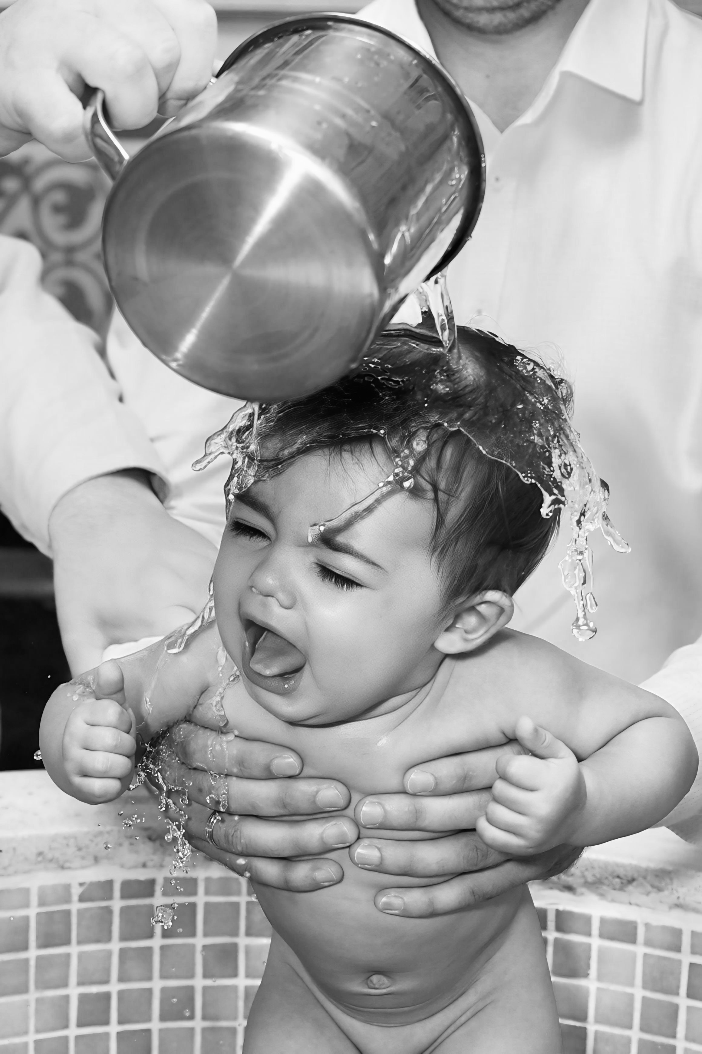 Botez. Fotograf al tainelor bisericești – Alina Fetu
