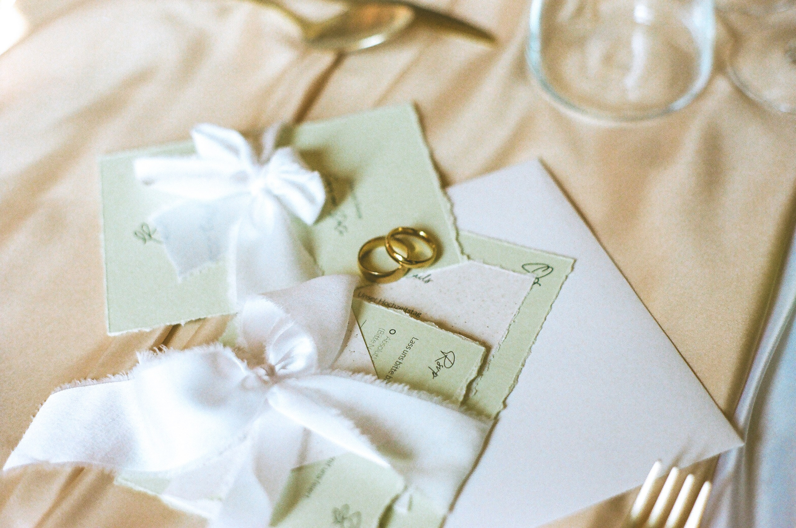 35mm and 120mm analogic film photography. Wedding and proposal photographer Italy Como Milan Pavia Bergamo Tuscany Marija Galaka