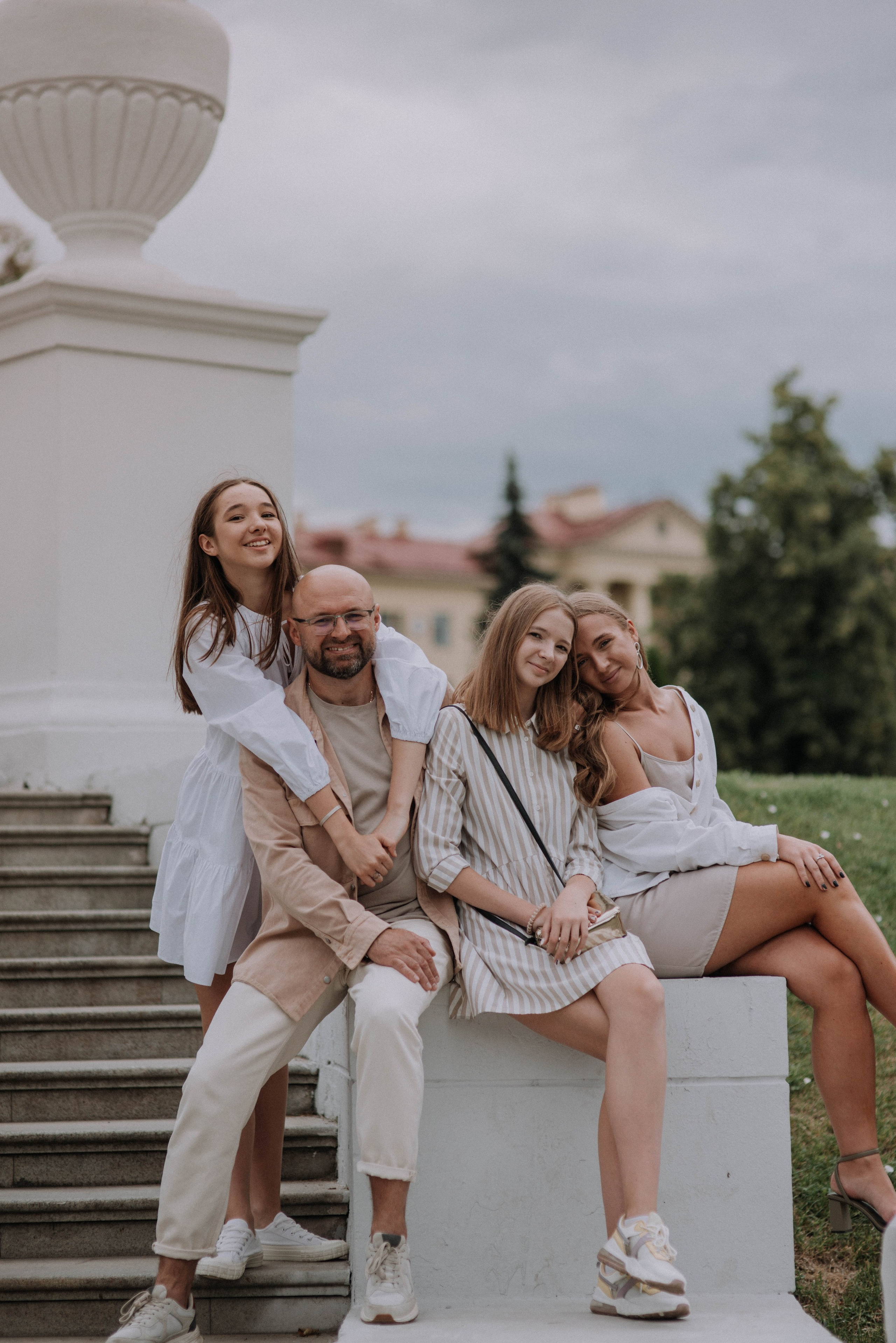 3 + 1 = The Family. Home page