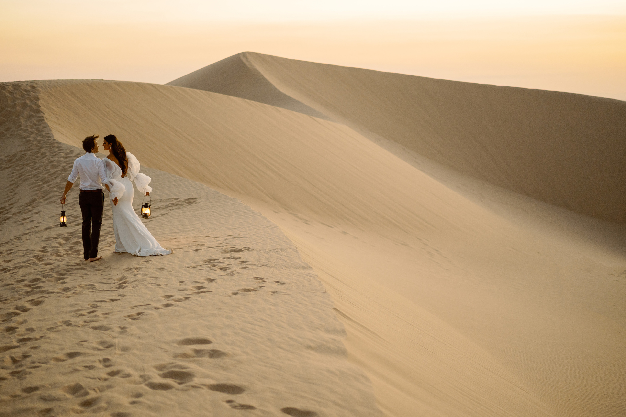 Elopement in a desert. Wedding Photography & Videography Team in California, Los Angeles, San Francisco, San Diego and Travel