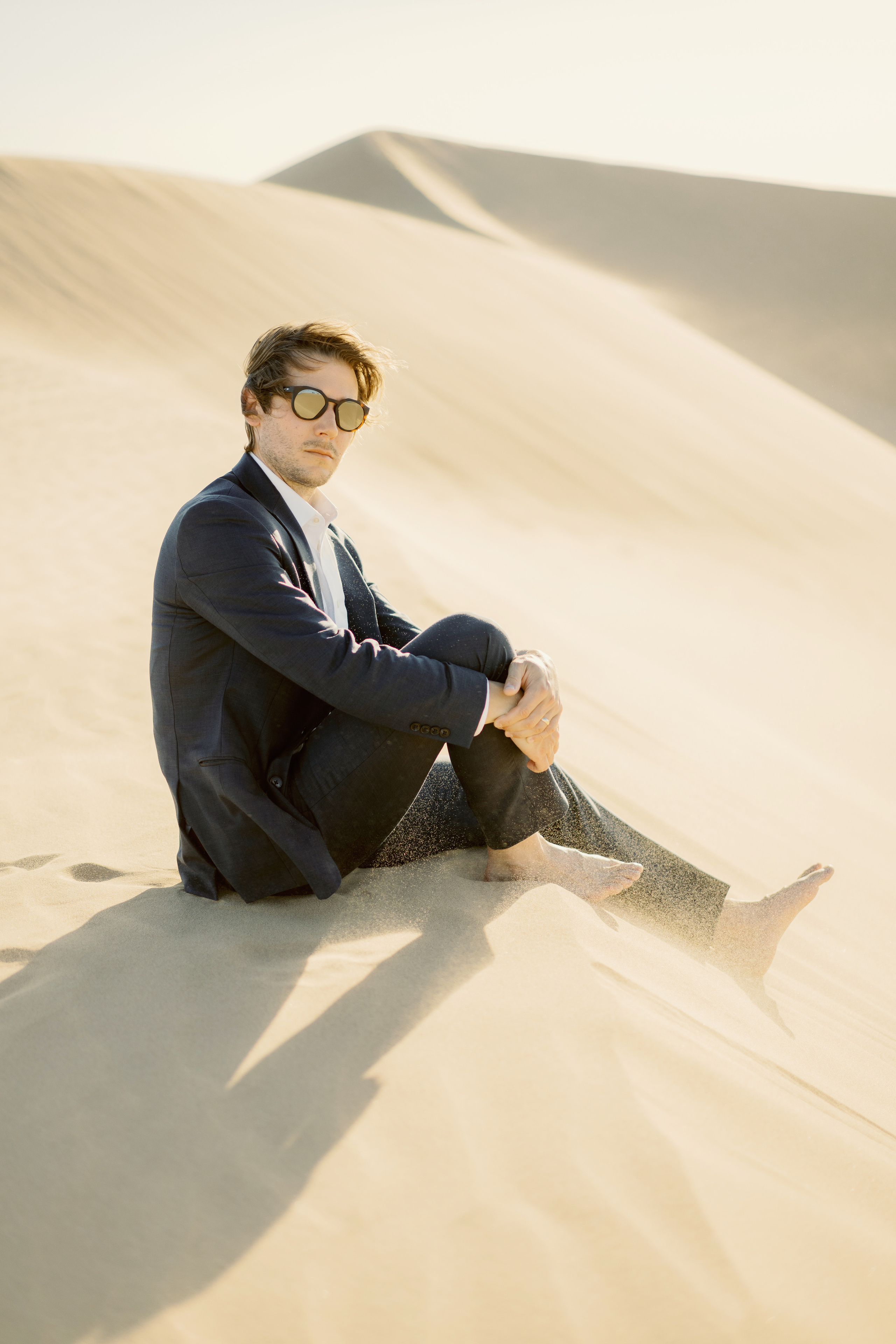 Elopement in a desert. Wedding Photography & Videography Team in California, Los Angeles, San Francisco, San Diego and Travel