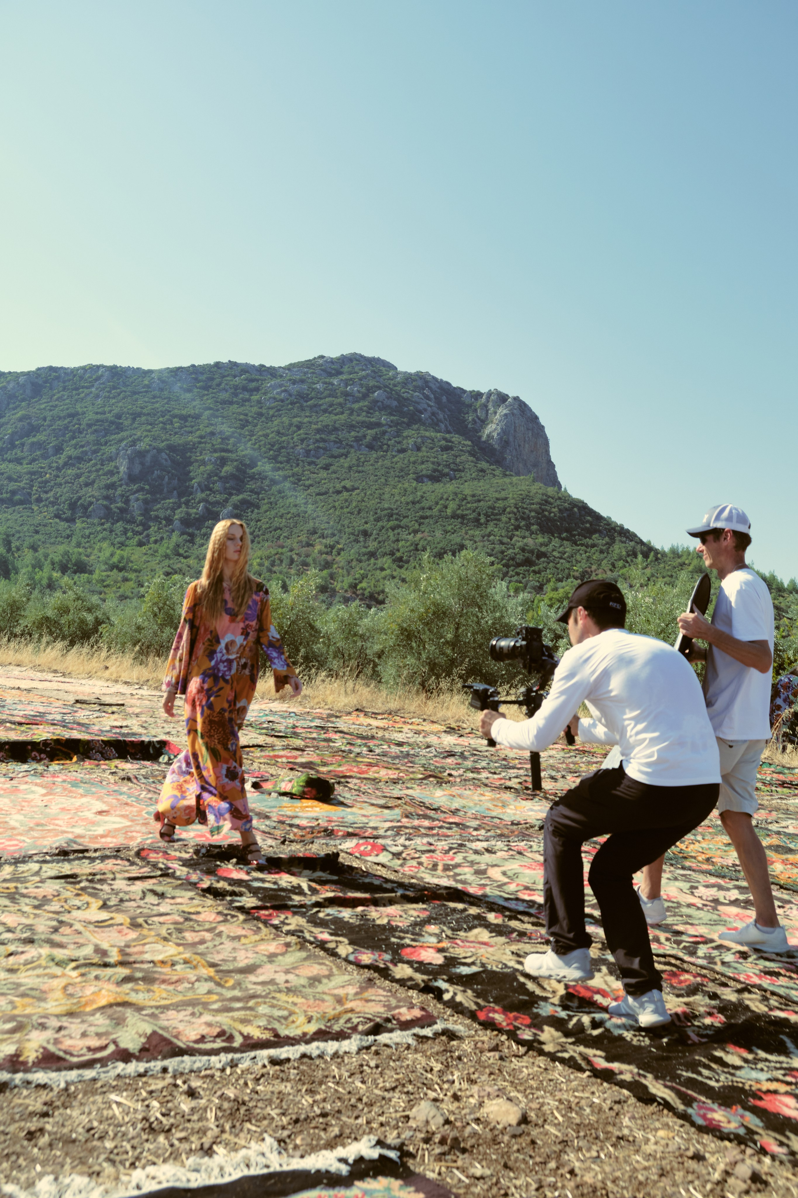 BACKSTAGE. Commercial fashion photographer based in Turkey and Europe