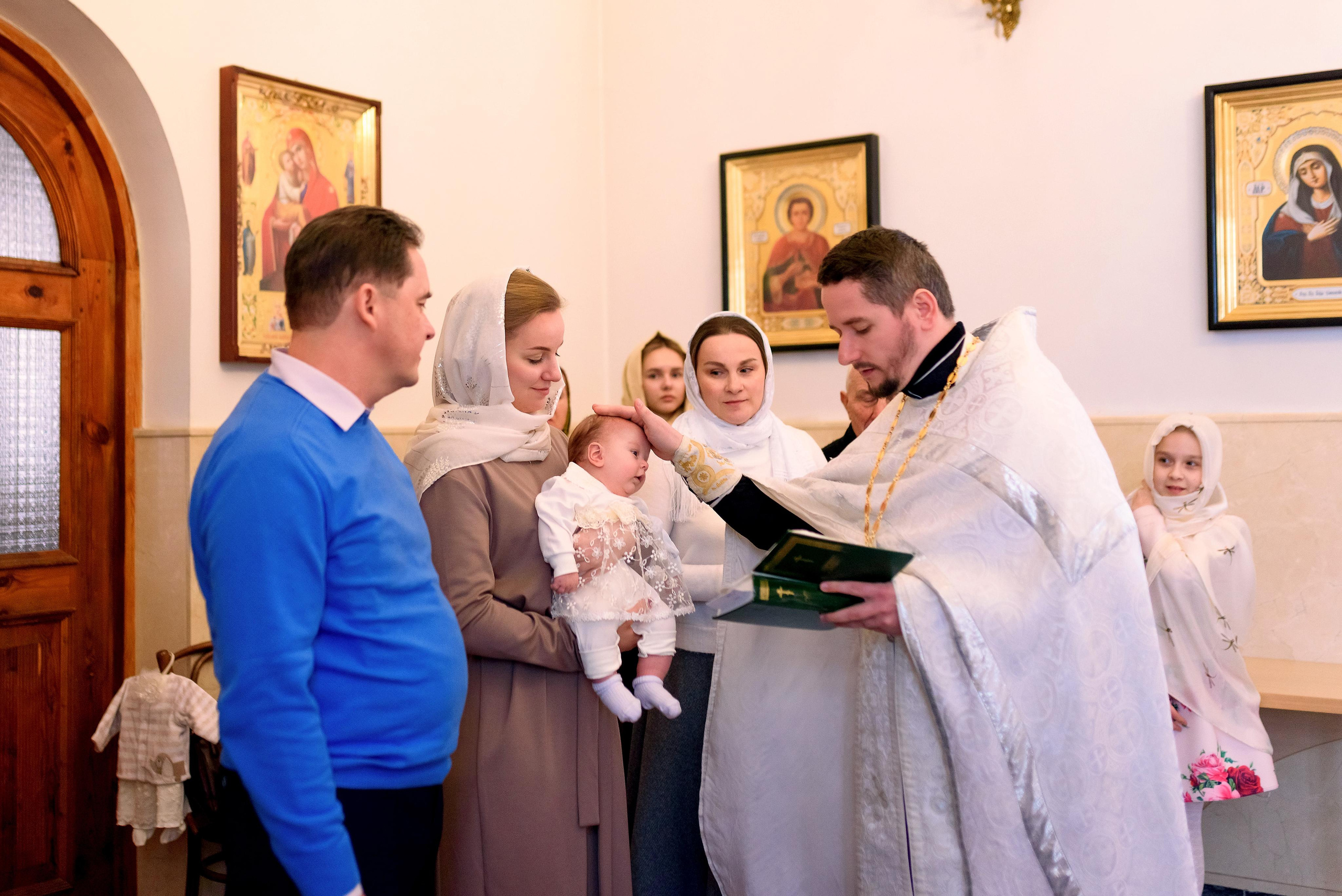 Крещение (Венчание). Семейный фотограф и фотограф новорожденных в Вильнюсе Ирина Беленкевич