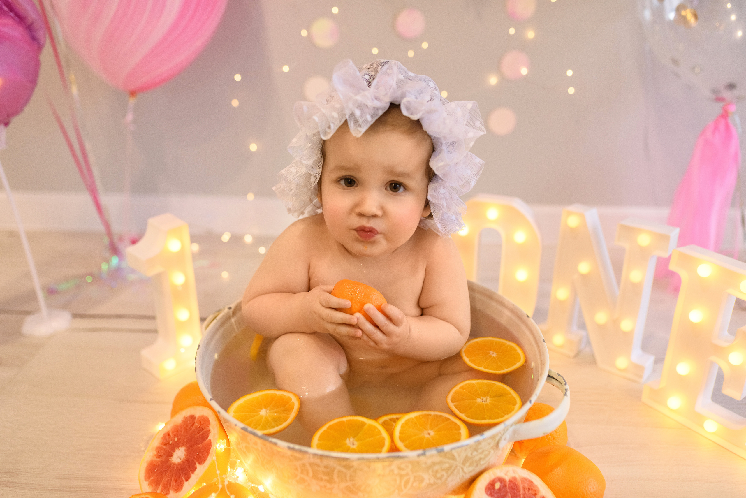 Годовасие. Семейный фотограф и фотограф новорожденных в Вильнюсе Ирина Беленкевич