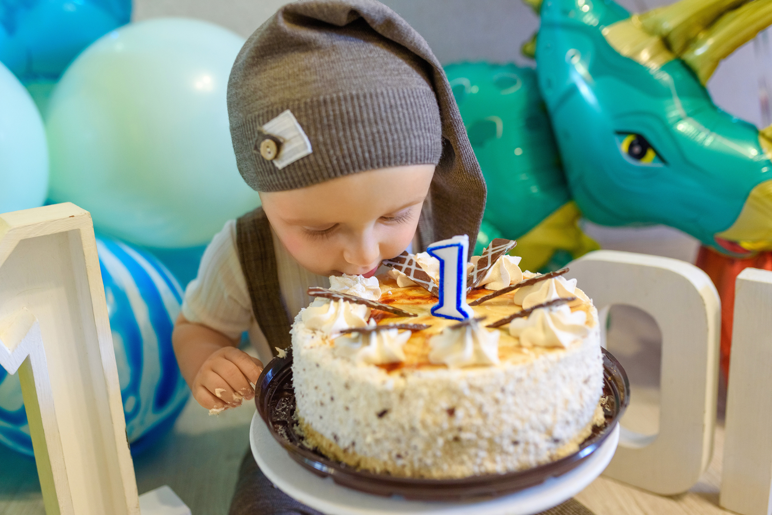 Годовасие. Семейный фотограф и фотограф новорожденных в Вильнюсе Ирина Беленкевич