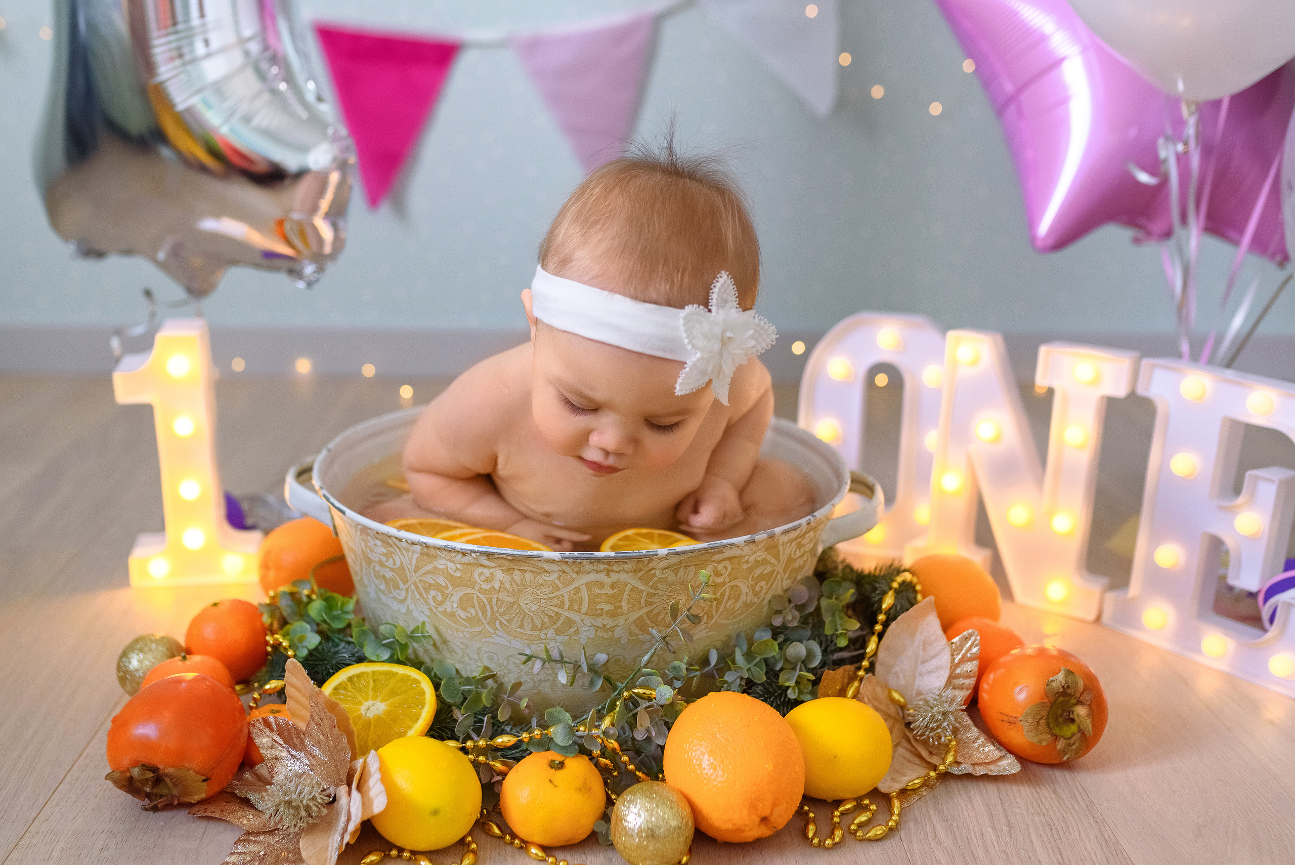 Годовасие. Семейный фотограф и фотограф новорожденных в Вильнюсе Ирина Беленкевич