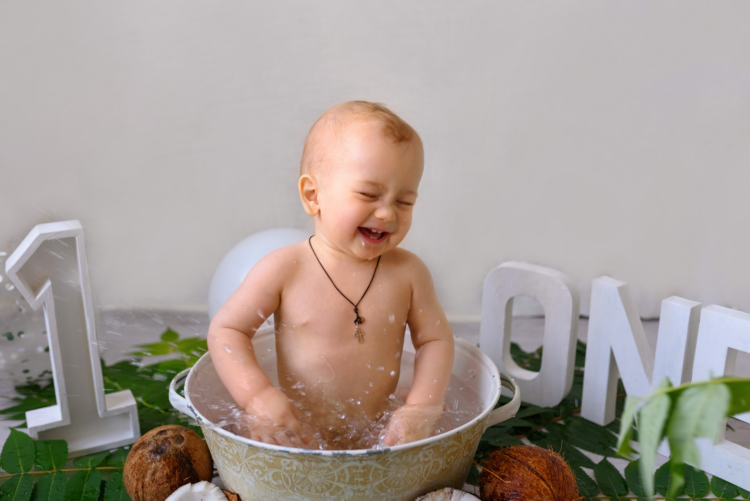 Годовасие. Семейный фотограф и фотограф новорожденных в Вильнюсе Ирина Беленкевич