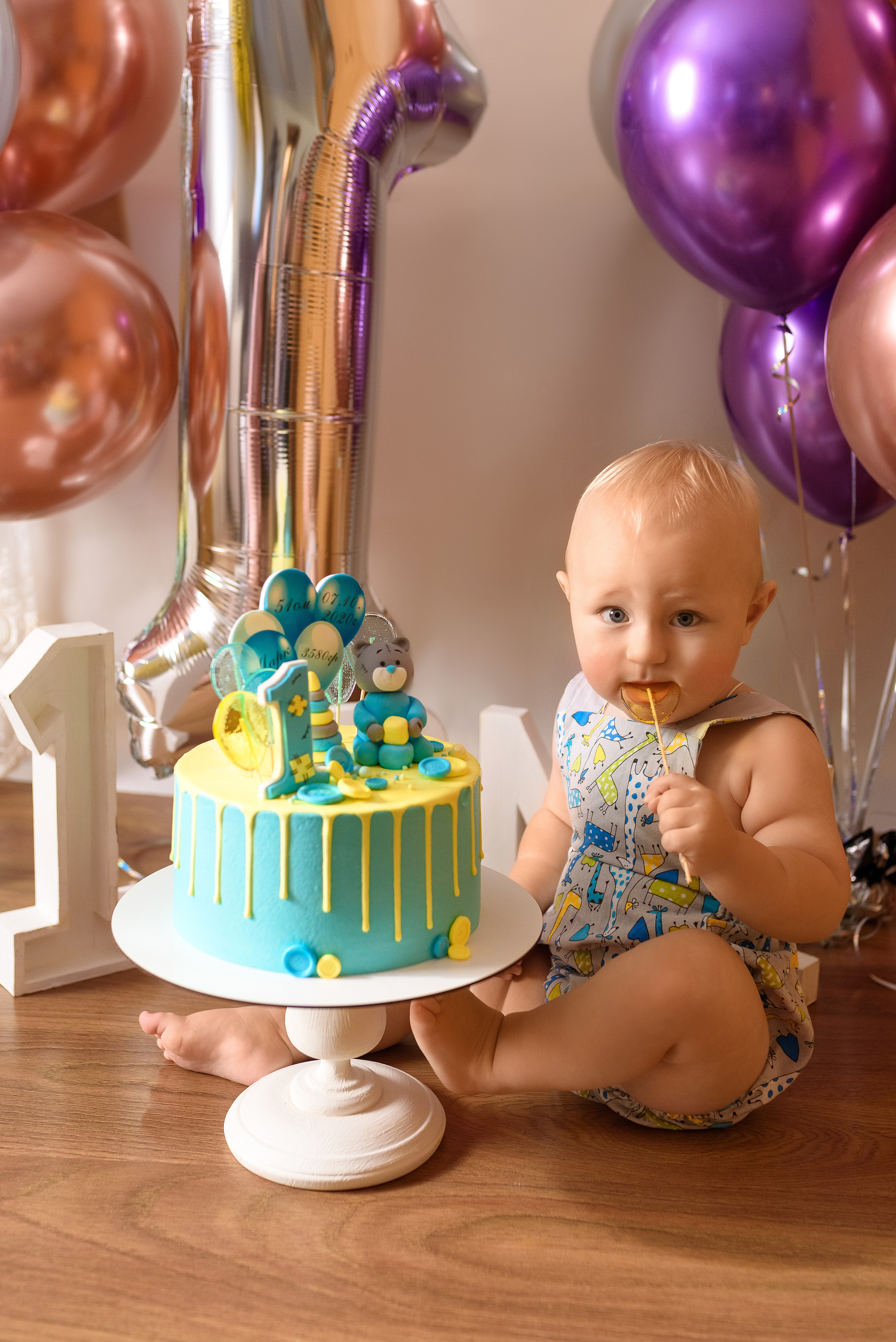 Годовасие. Семейный фотограф и фотограф новорожденных в Вильнюсе Ирина Беленкевич