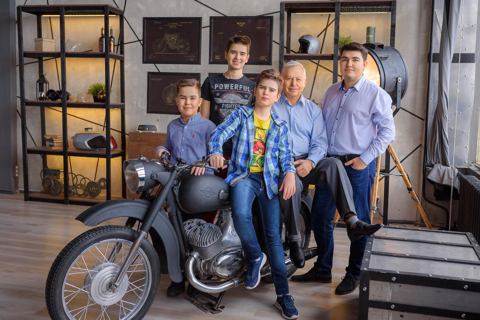 Семьи. Семейный фотограф и фотограф новорожденных в Вильнюсе Ирина Беленкевич