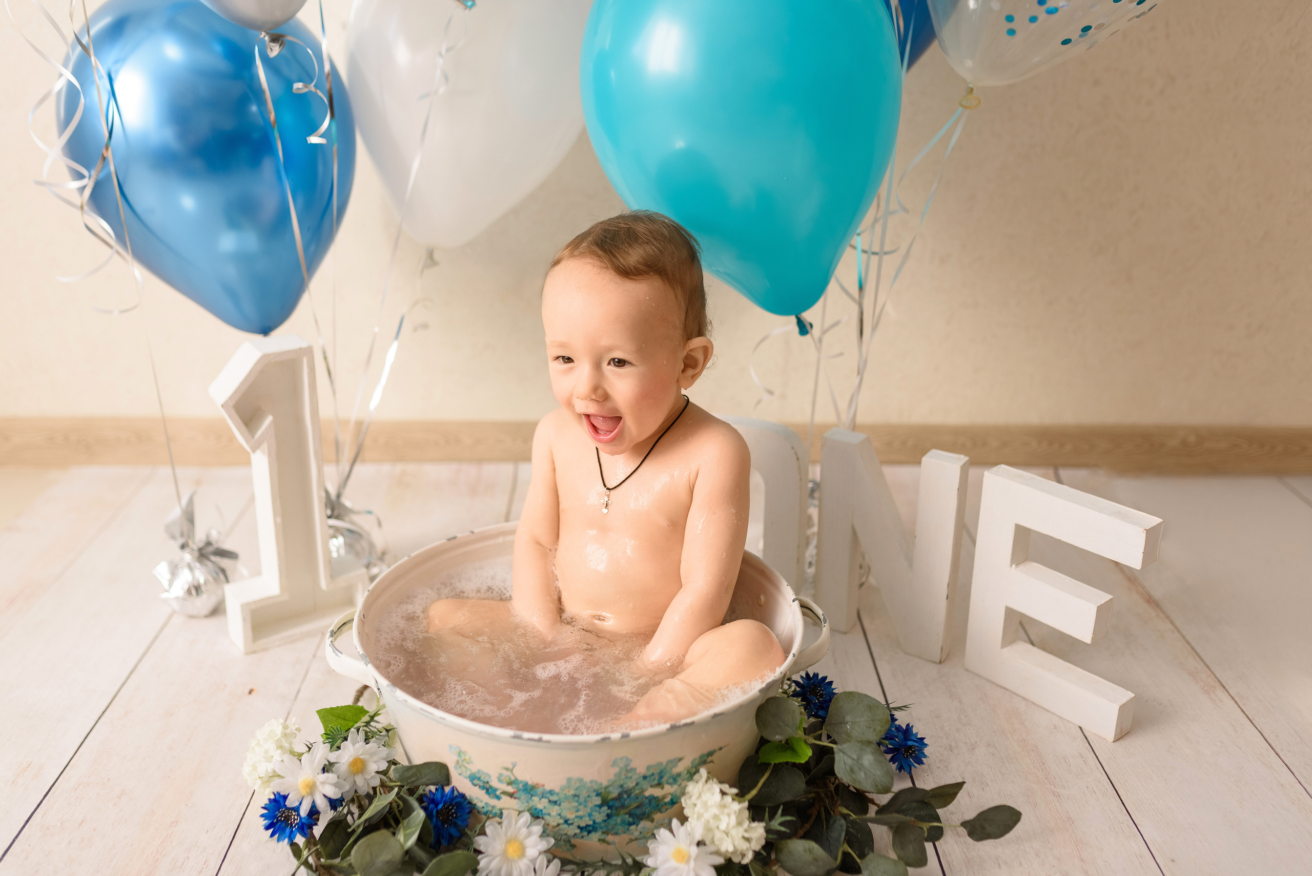 Годовасие. Семейный фотограф и фотограф новорожденных в Вильнюсе Ирина Беленкевич