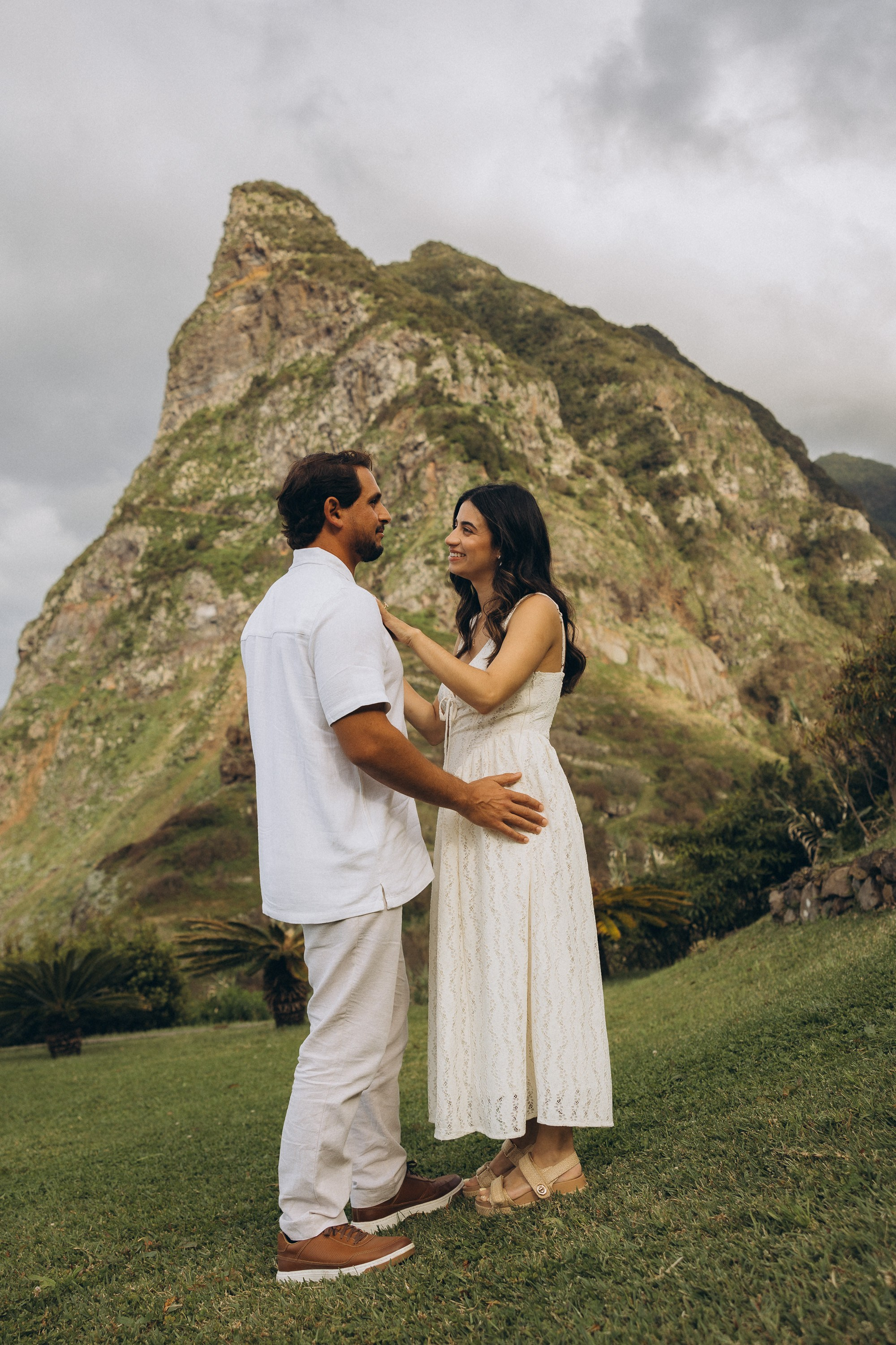 Proposal photoshoot at São Cristóvão, Madeira | Romantic Engagement