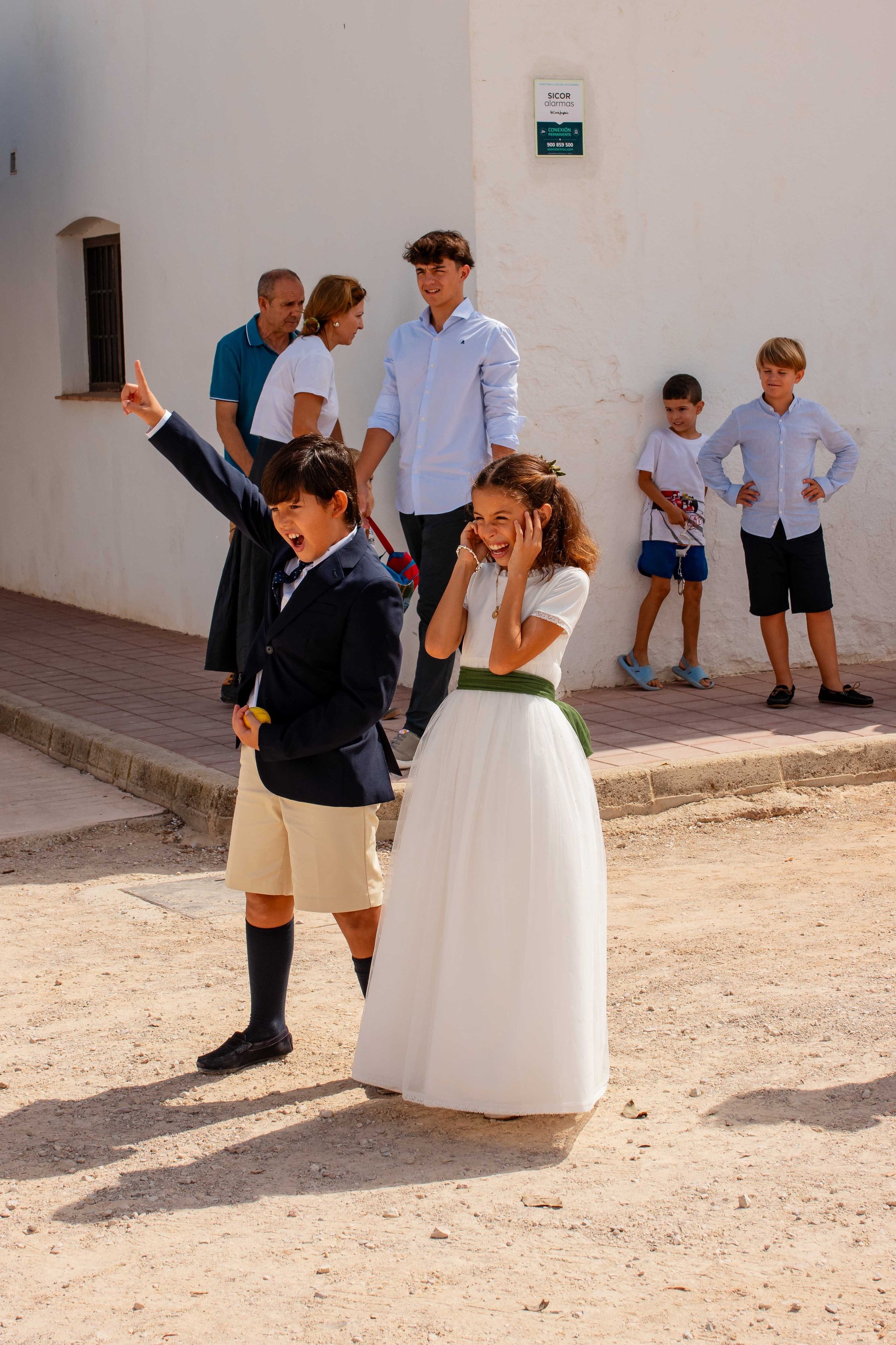 Comunion Martin. Fotógrafo de retrato, familia y reportajes en Valencia | España | Europa Vitalii Lumier