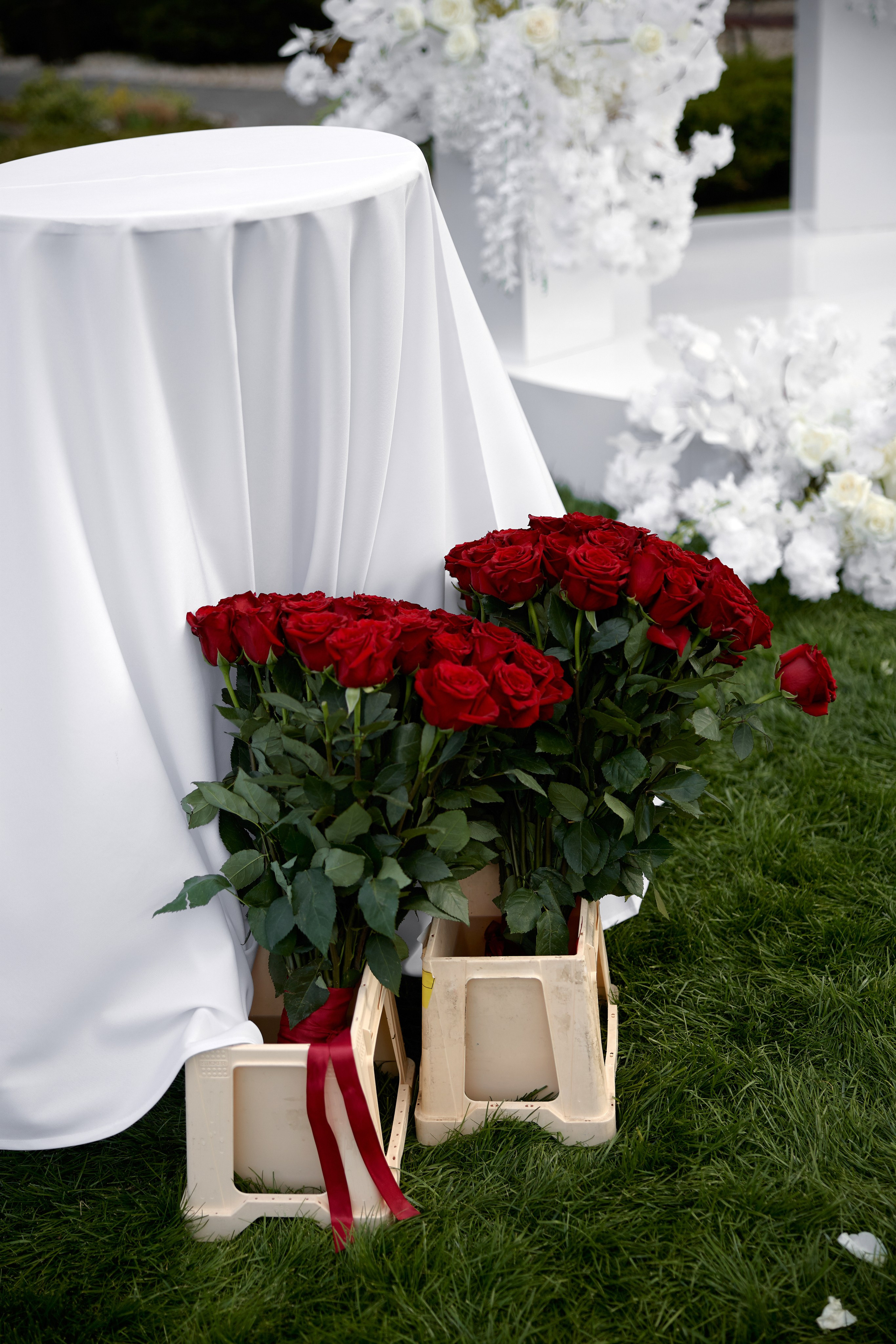 Natalia & Roman. Dworek przy lesie. Fotograf ślubny i rodzinny w Krakowie Yana Klymova