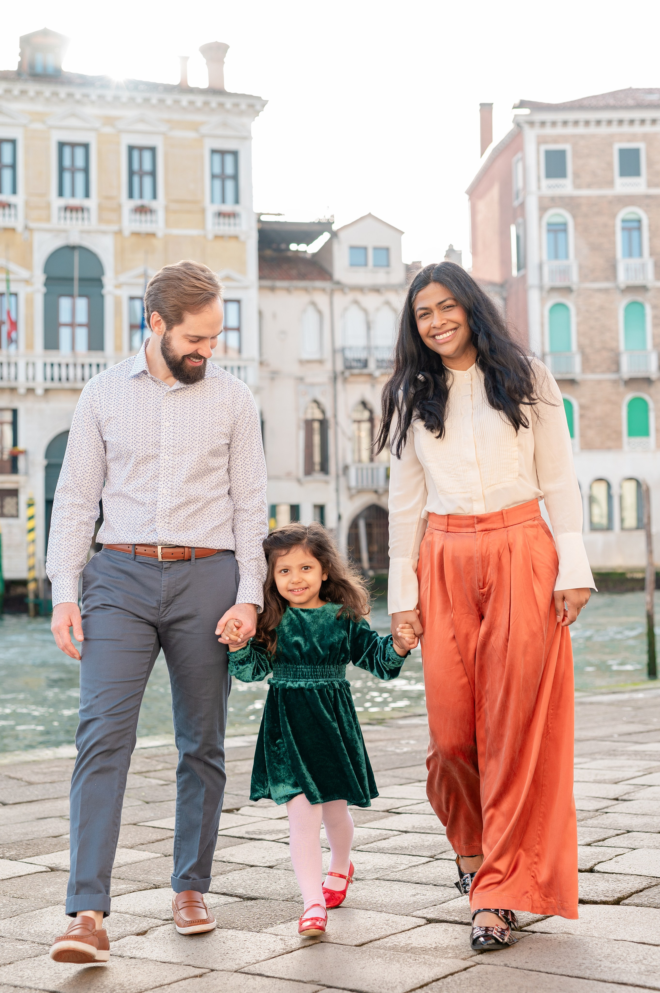 Family photoshoot in Venice. Фотограф в Венеции Anna Terzi