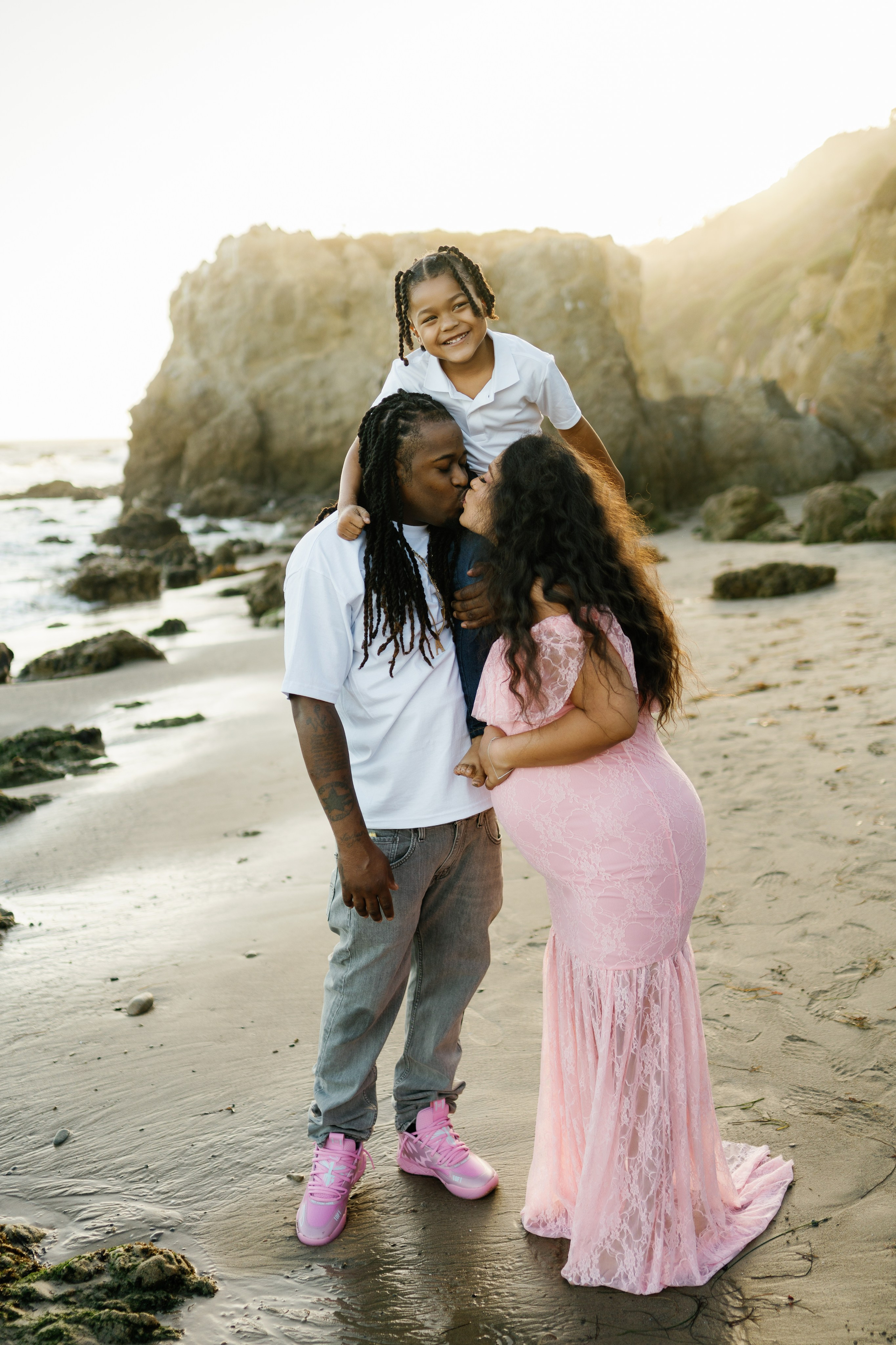 El Matador Beach Maternity Session. Wedding Photography & Videography Team in California, Los Angeles, San Francisco, San Diego and Travel
