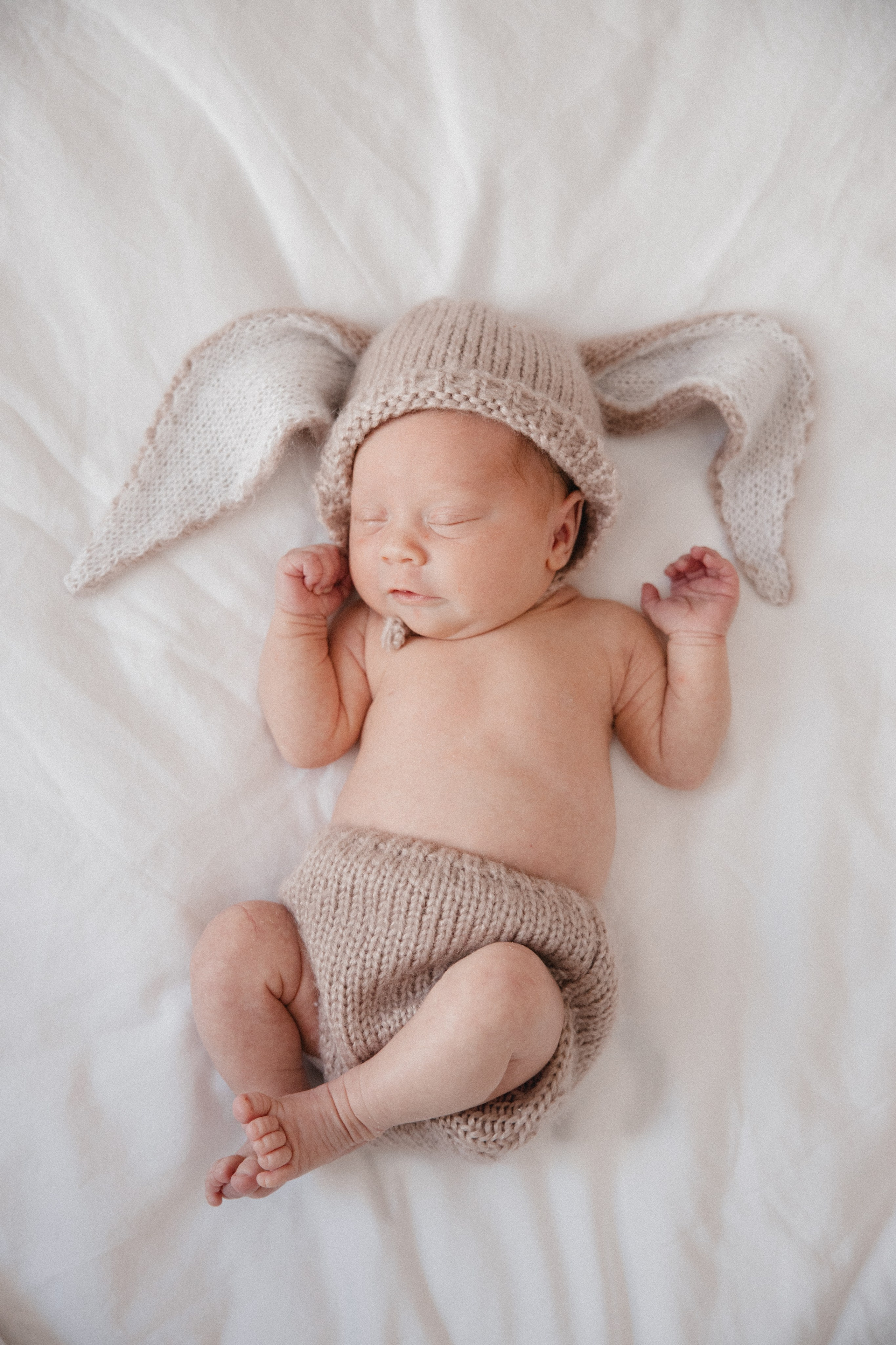 Neugeborenenfotos Zuhause. Hochzeitsfotografie |Hochzeitsfotograf Bochum | Hochzeitsfotograf Dortmund | Hochzeitsfotograf Essen | Hochzeitsfotograf Ruhrgebiet