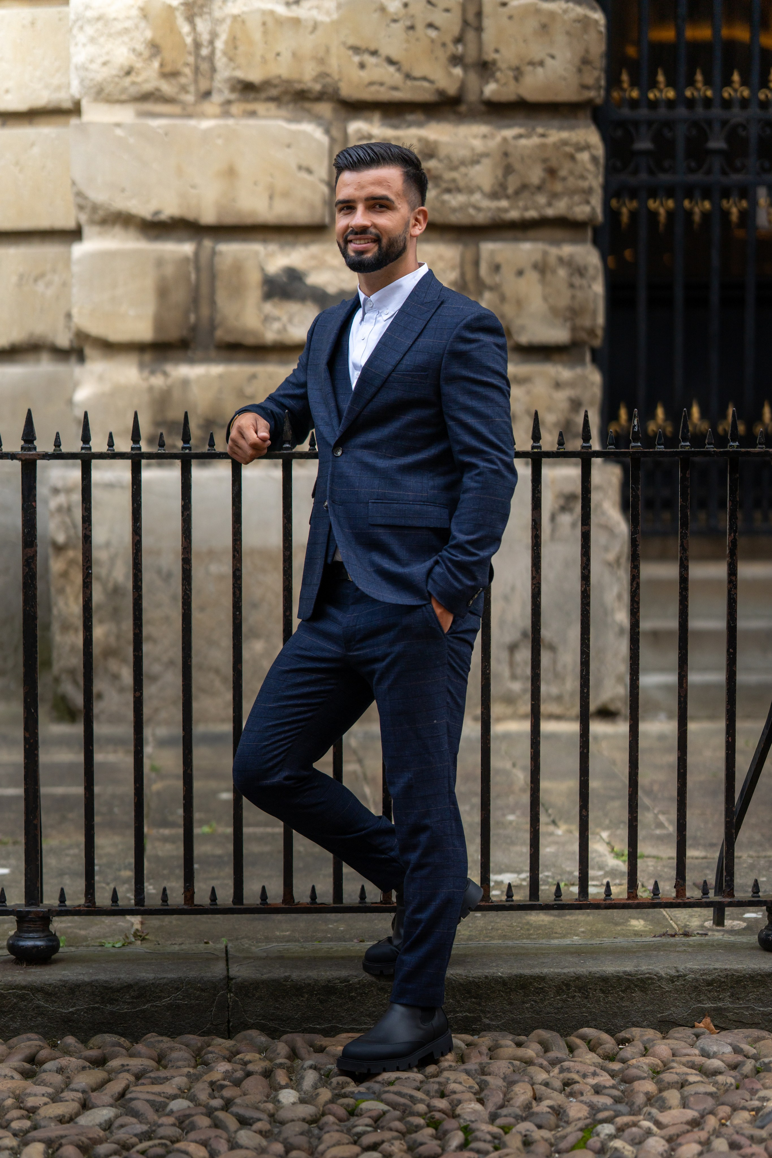 ANDREI & ANDREEA -trash the dress. Main