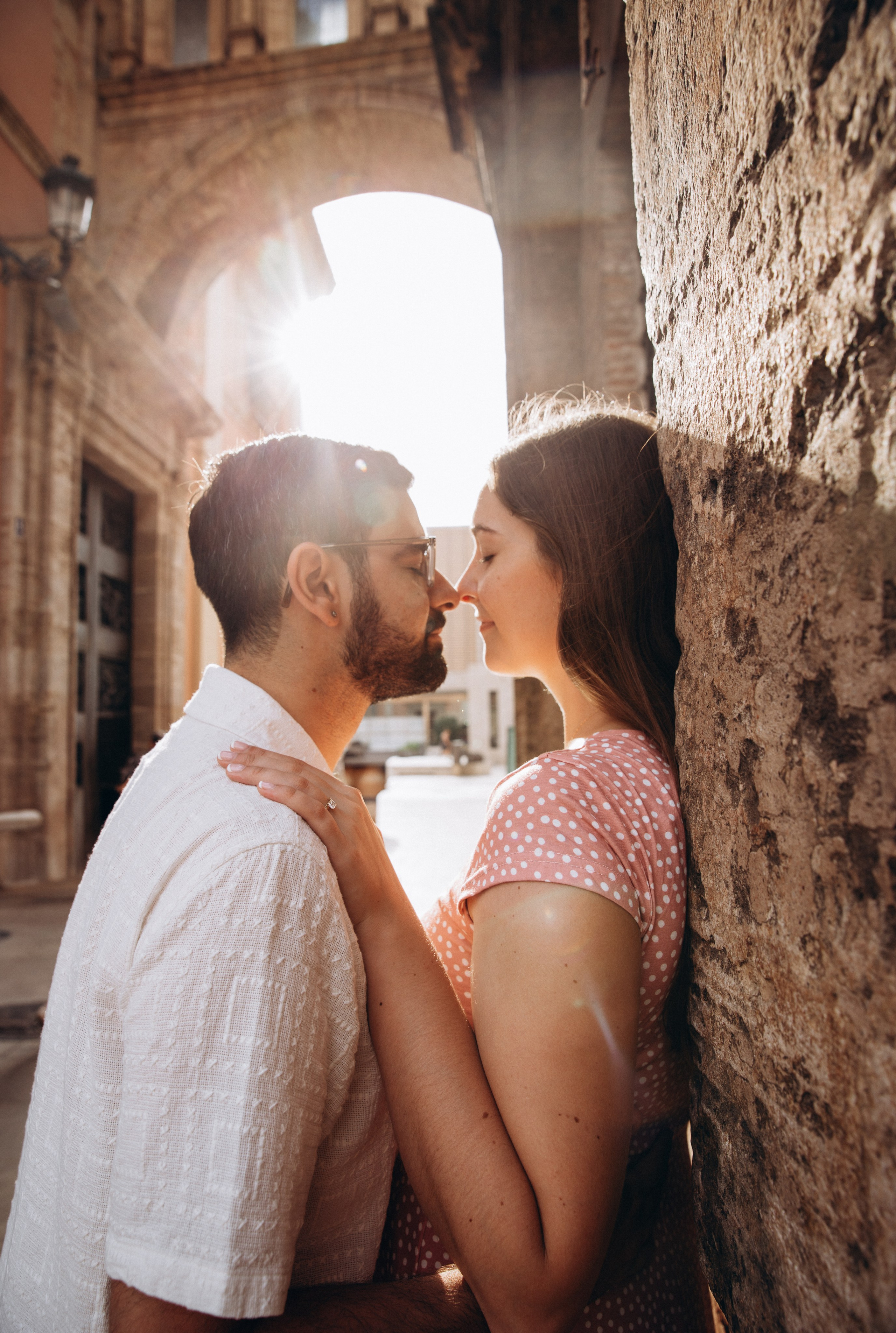 Fotografía de Pareja por Julia Gnatenko | Sesiones Románticas en Valencia, Alicante, Barcelona, España. Julia Gnatenko — Fotógrafa en Valencia, Alicante, Barcelona, España y Europa