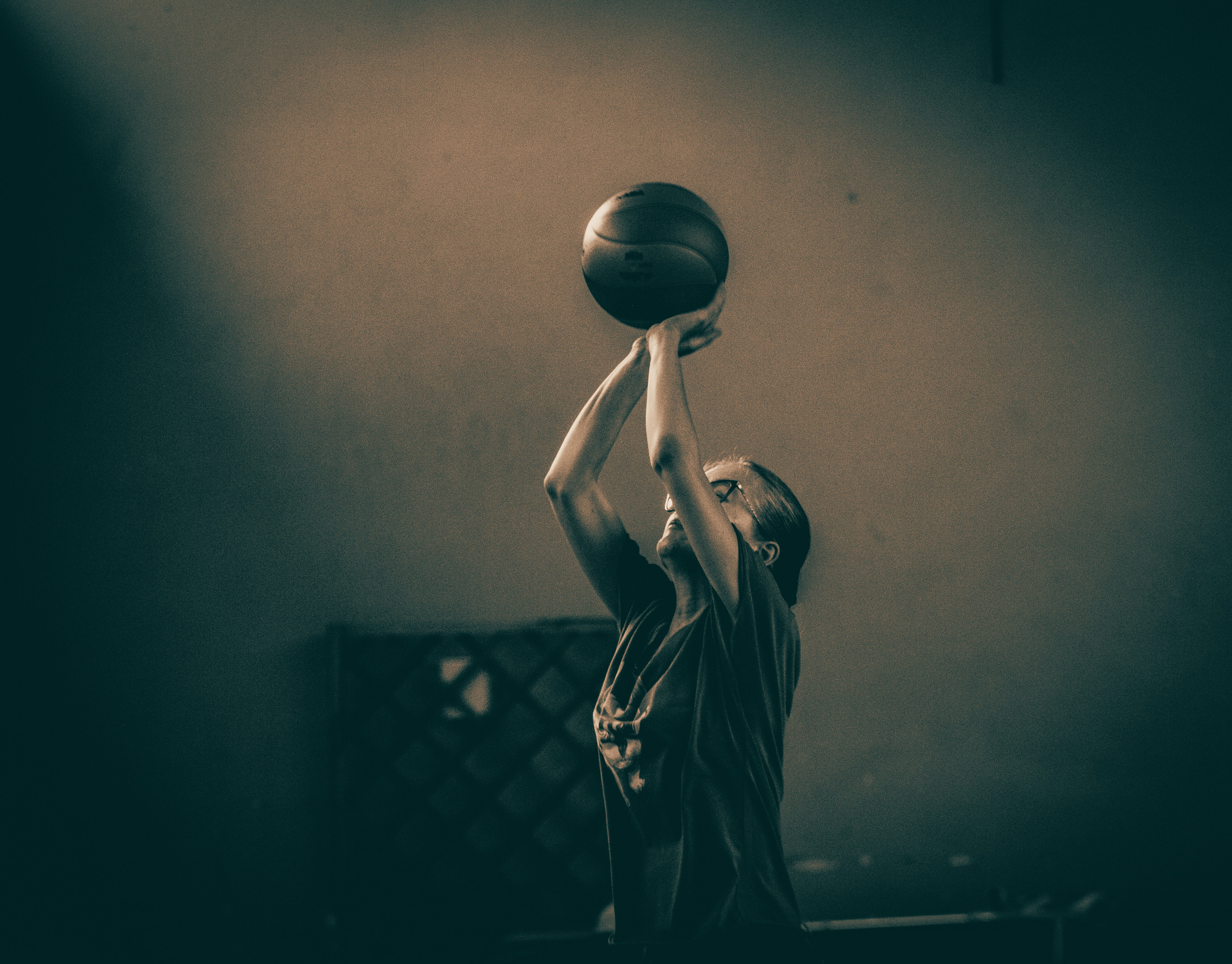 Võrkpall Noortekeskuses (sõpruskond). Nebula 25 — Fotod teie hingele