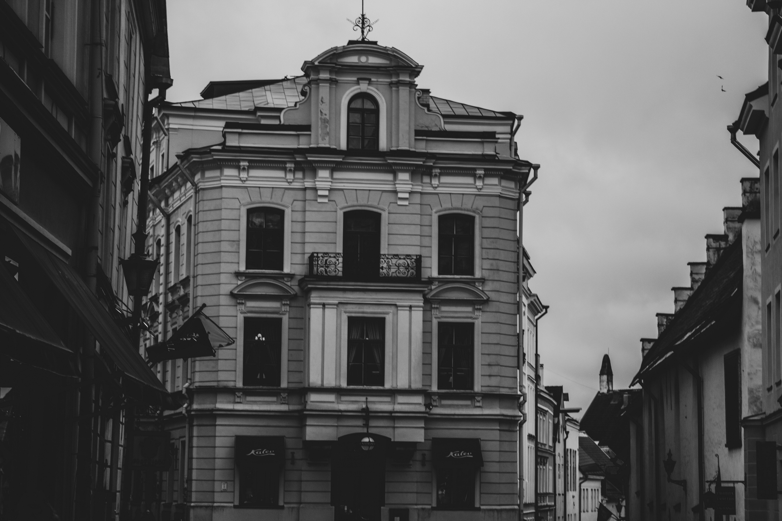 Kohvik. Nebula 25 — Fotod teie hingele