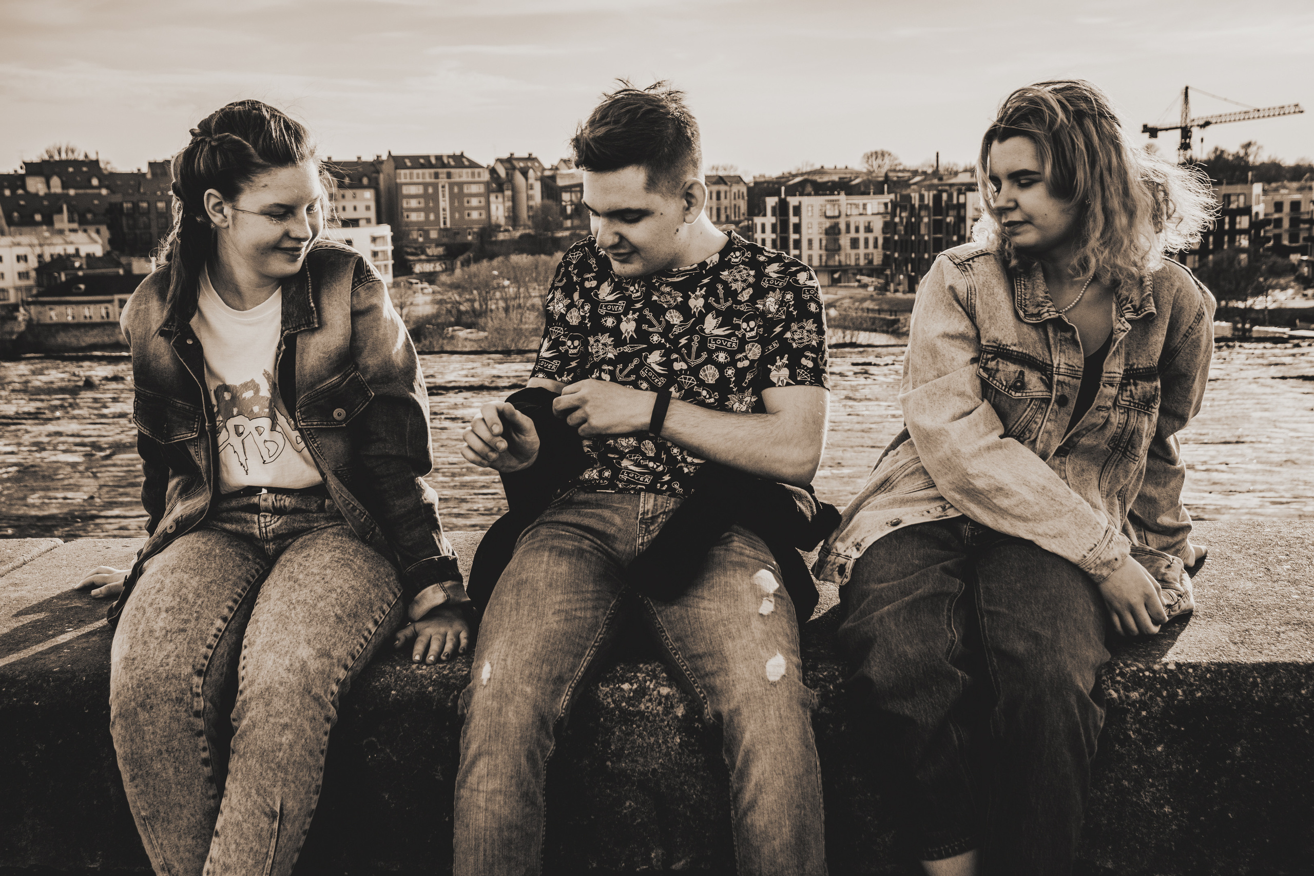 Vanalinn (Pavel, Stasja, Nika). Nebula 25 — Fotod teie hingele