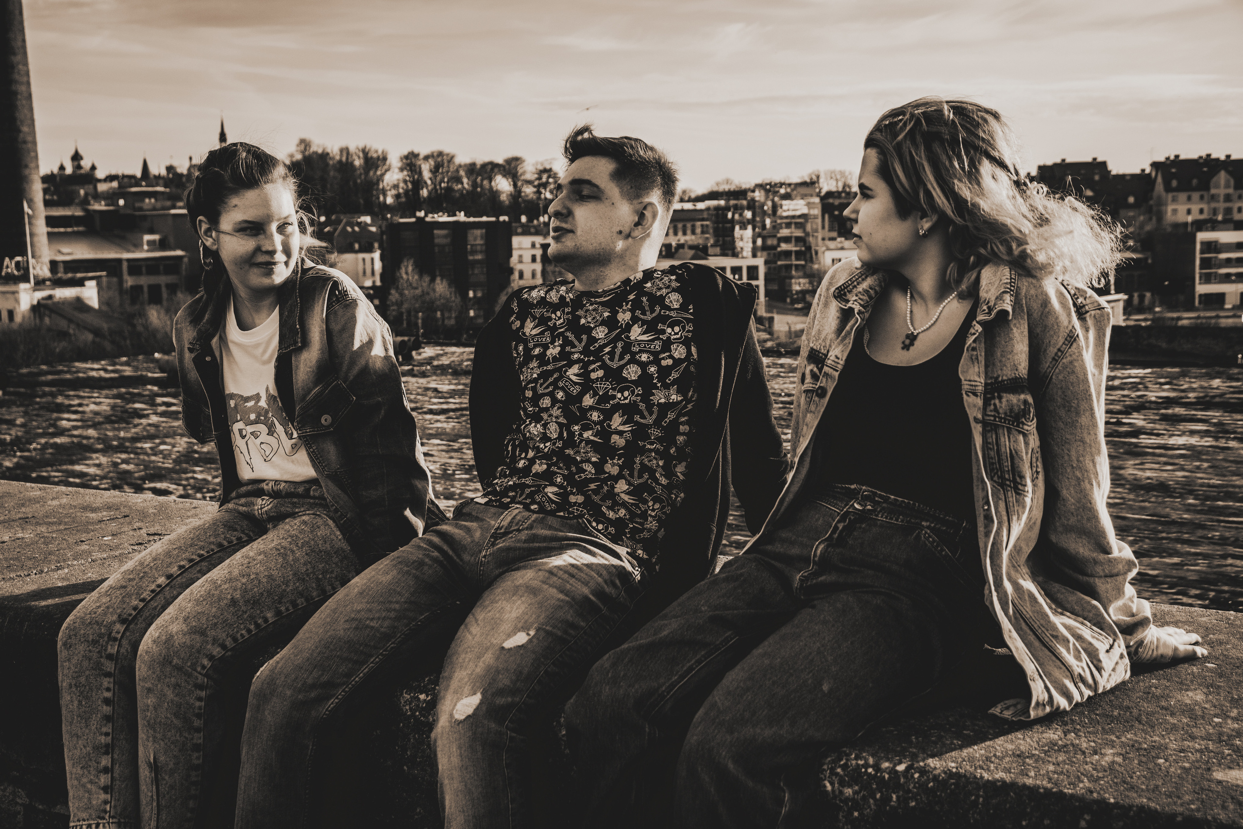 Vanalinn (Pavel, Stasja, Nika). Nebula 25 — Fotod teie hingele