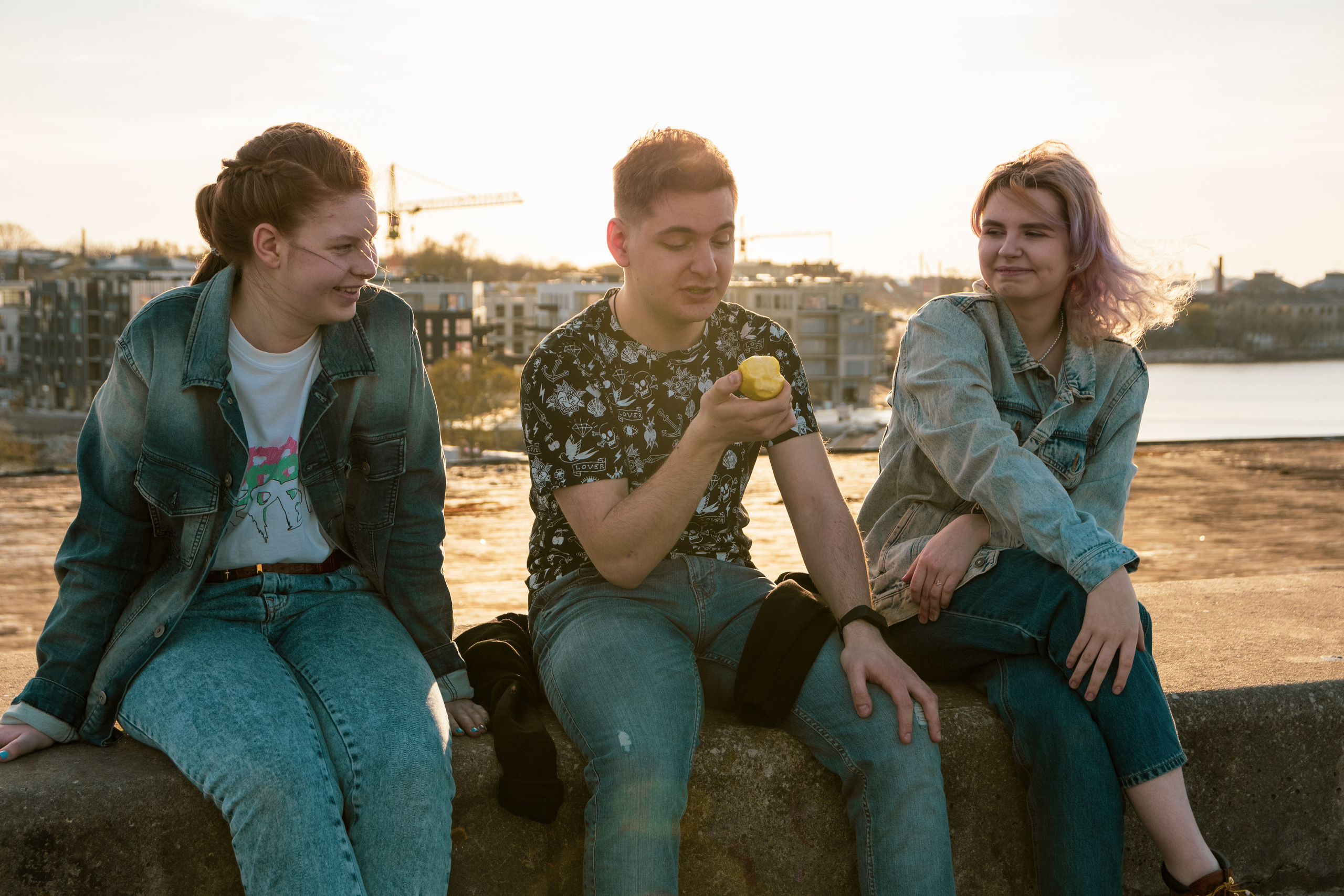 Vanalinn (Pavel, Stasja, Nika). Nebula 25 — Fotod teie hingele