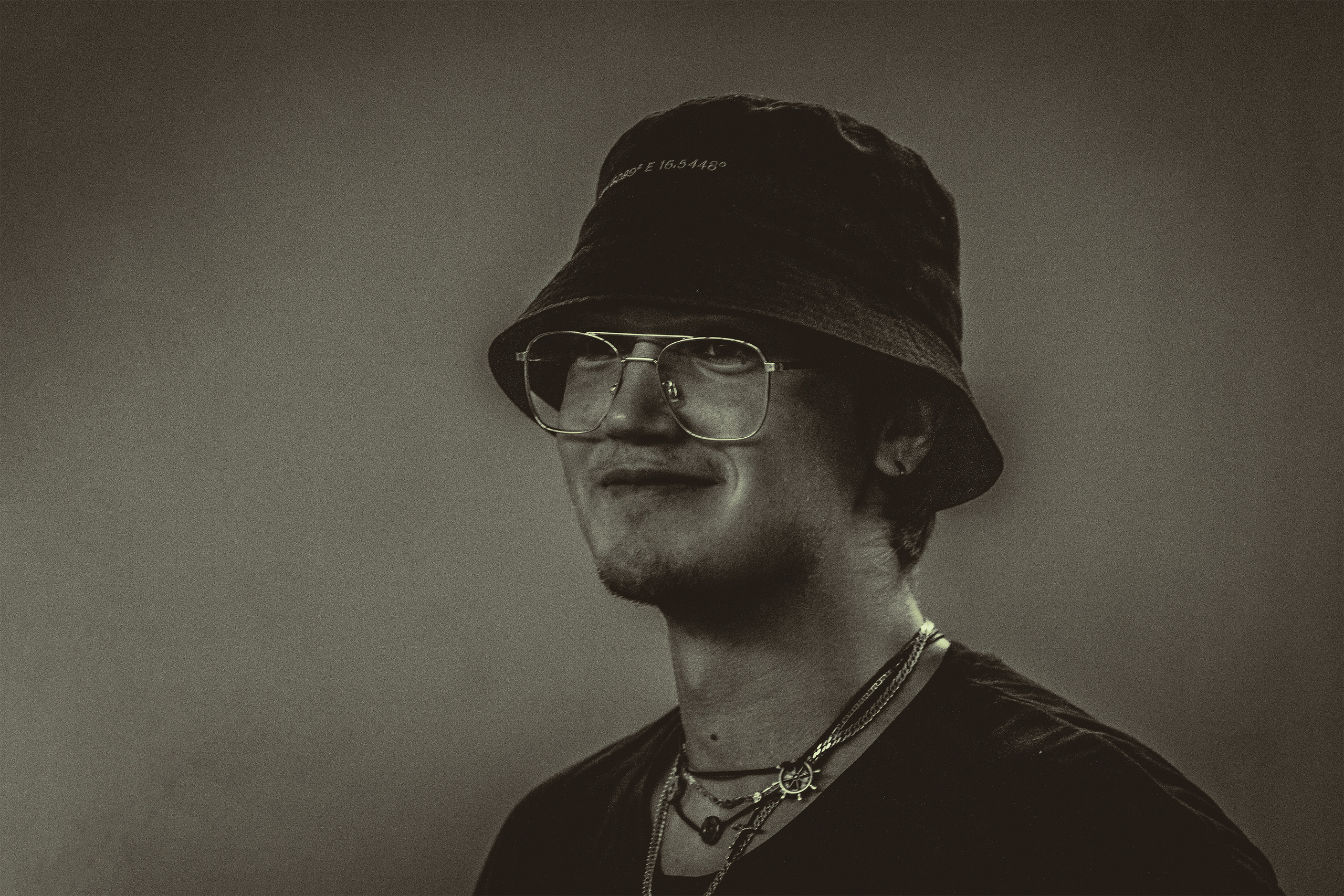 Võrkpall Noortekeskuses (sõpruskond). Nebula 25 — Fotod teie hingele