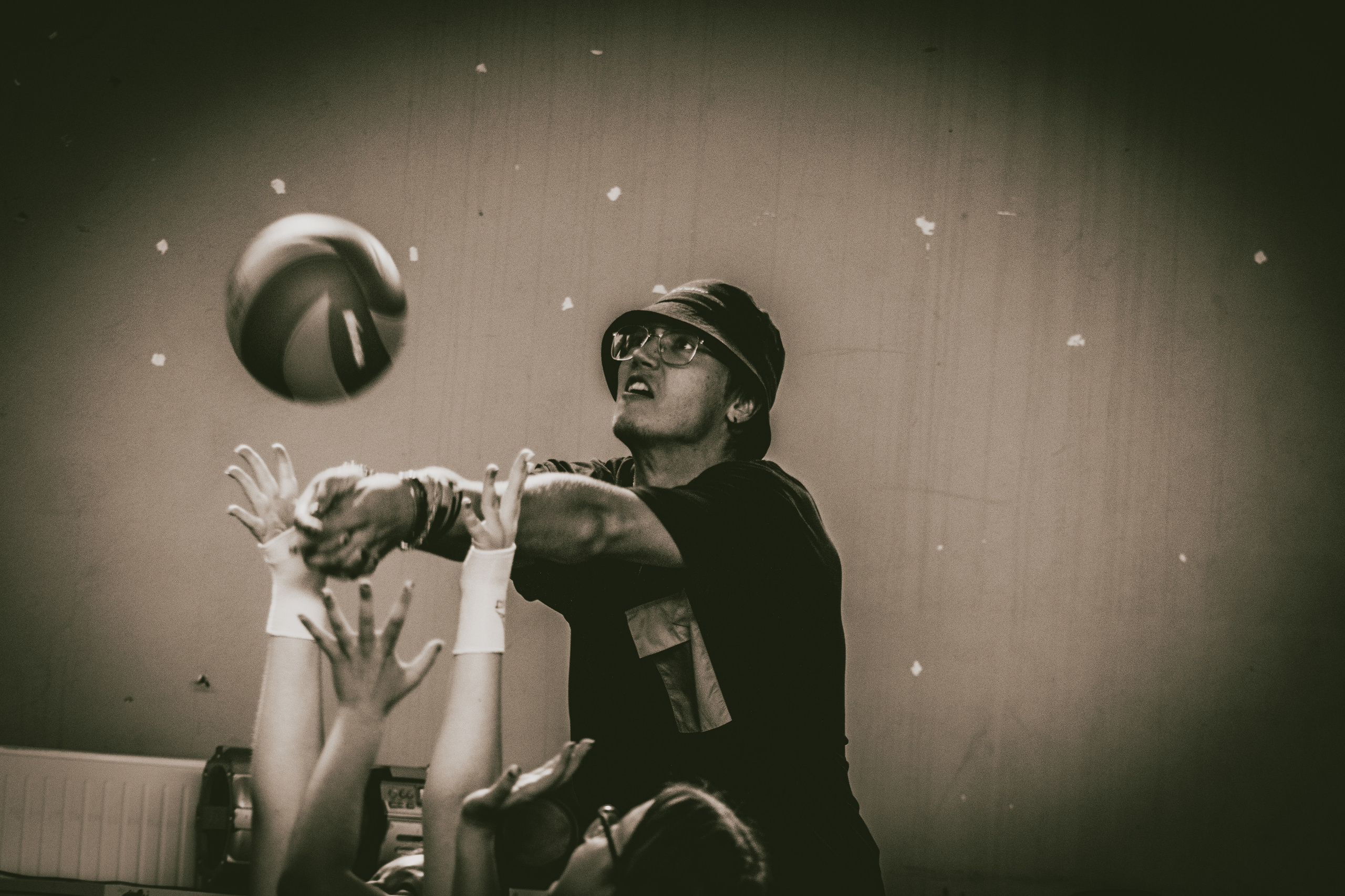 Võrkpall Noortekeskuses (sõpruskond)