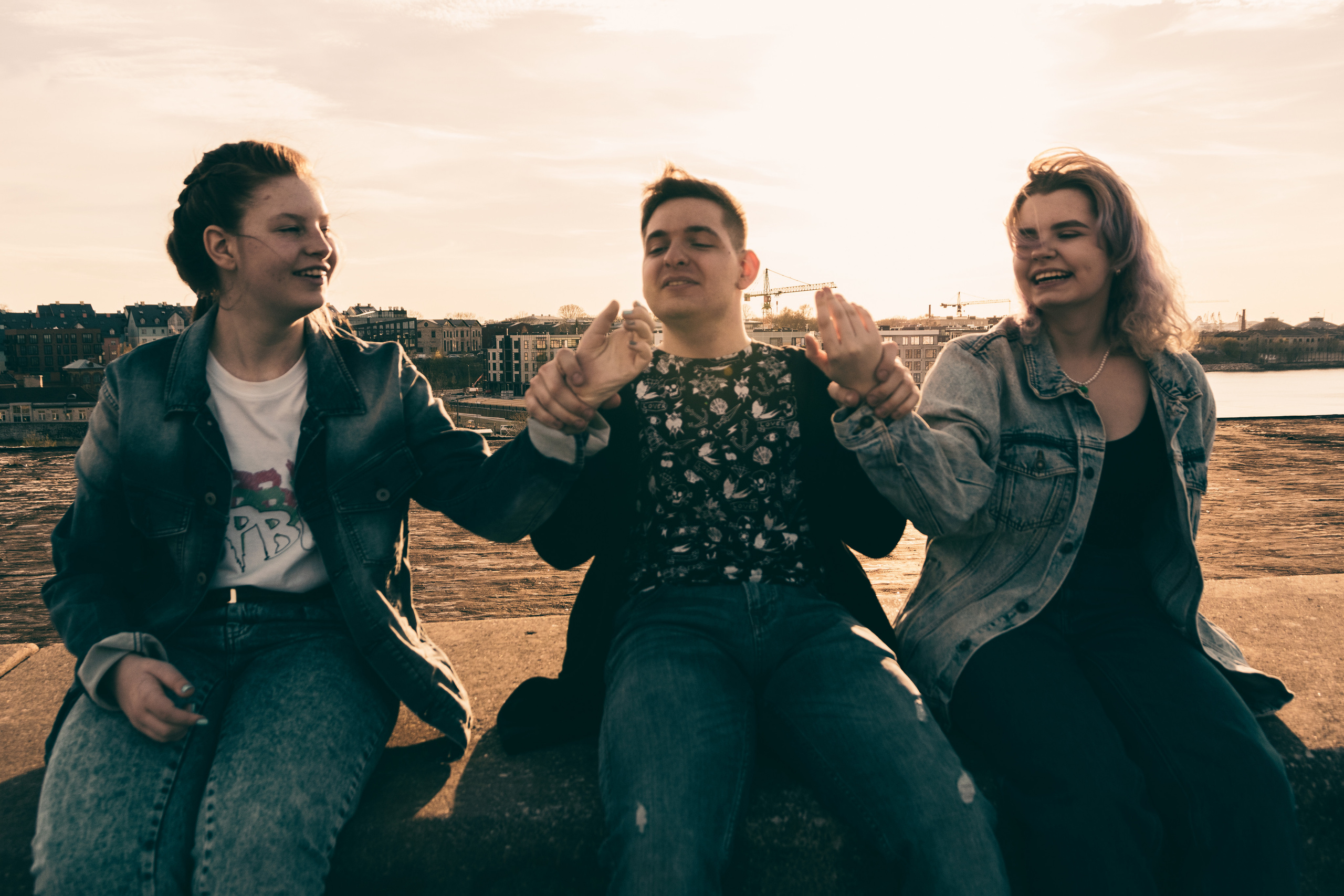 Vanalinn (Pavel, Stasja, Nika). Nebula 25 — Fotod teie hingele