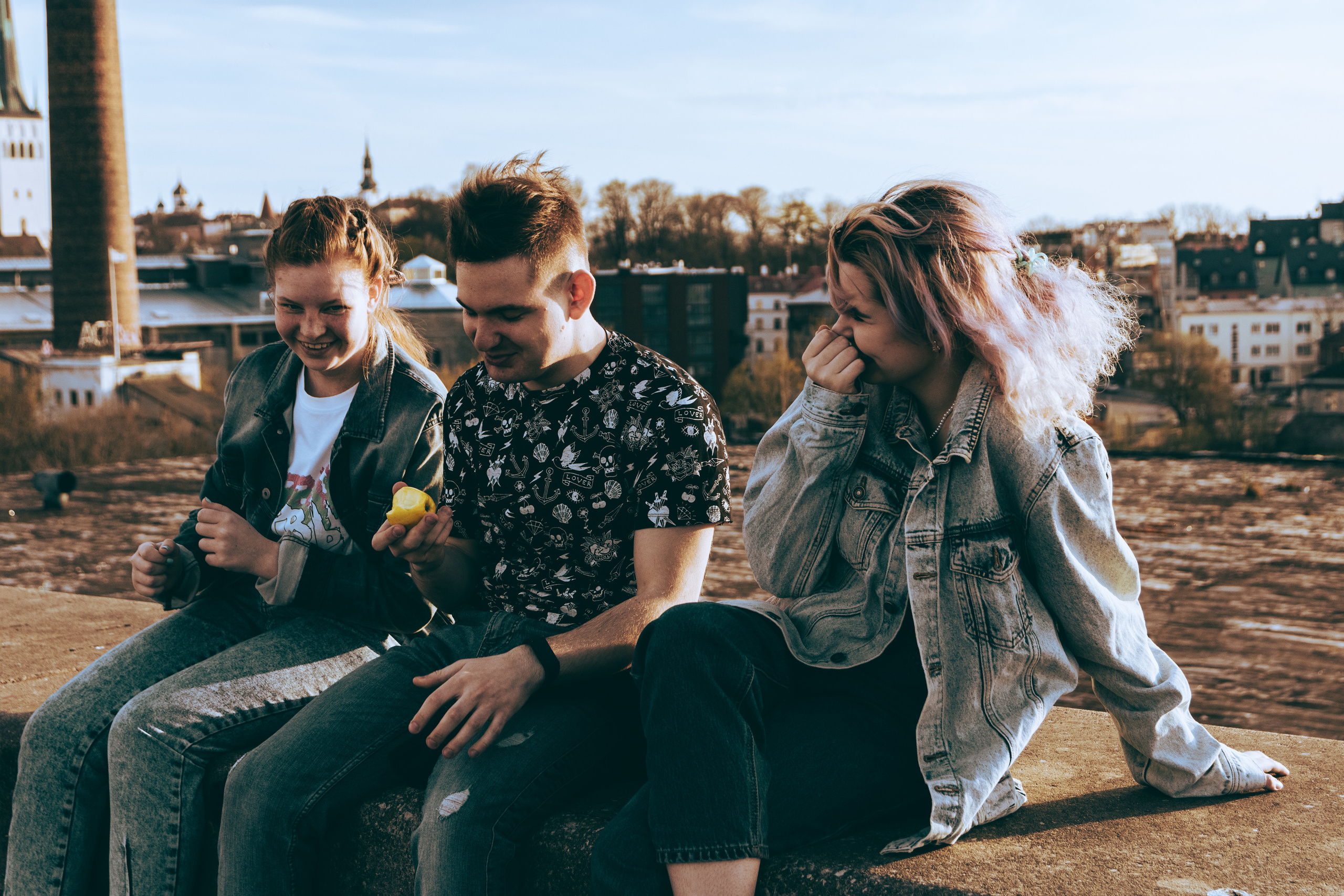 Vanalinn (Pavel, Stasja, Nika). Nebula 25 — Fotod teie hingele