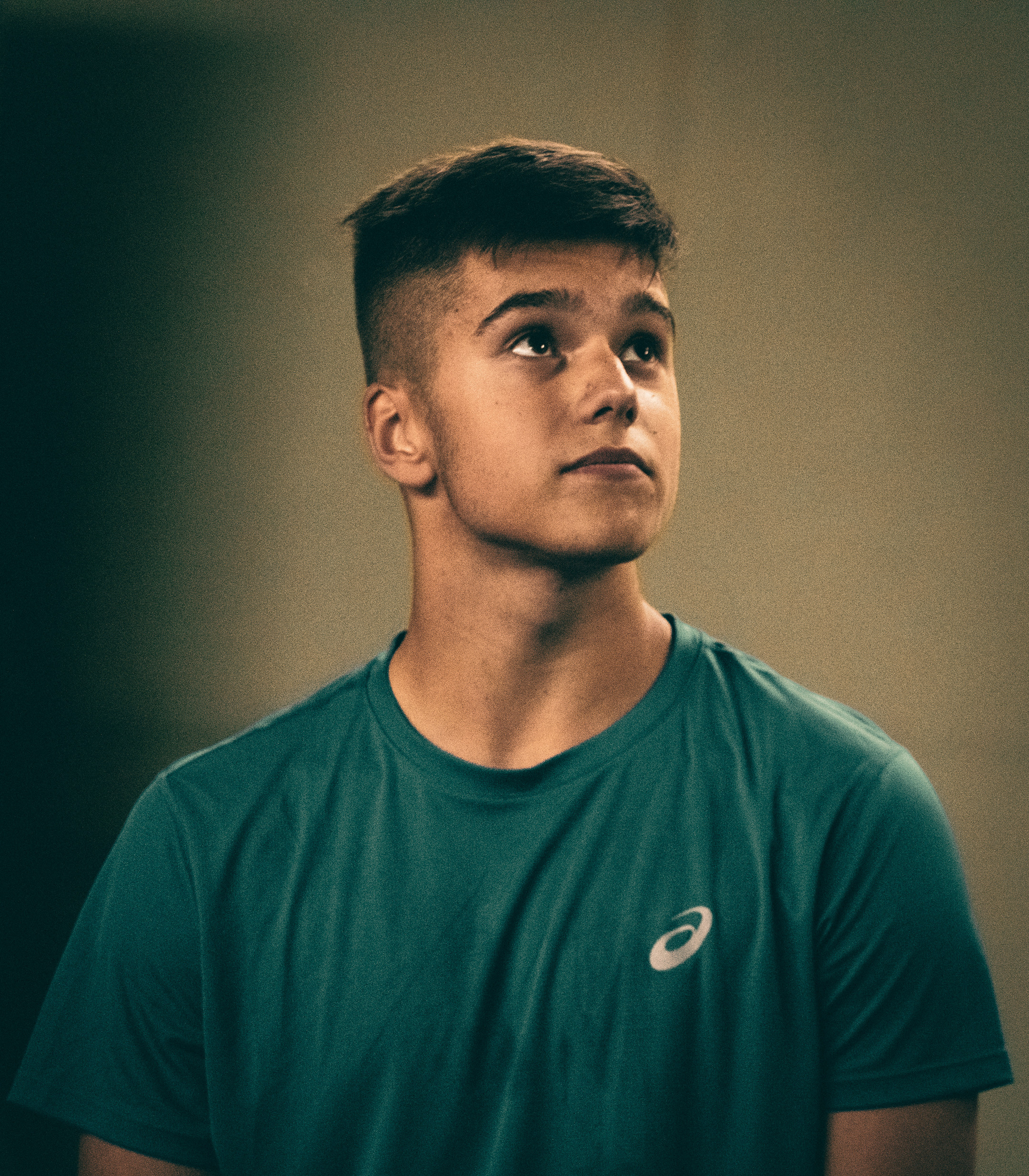 Võrkpall Noortekeskuses (sõpruskond). Nebula 25 — Fotod teie hingele