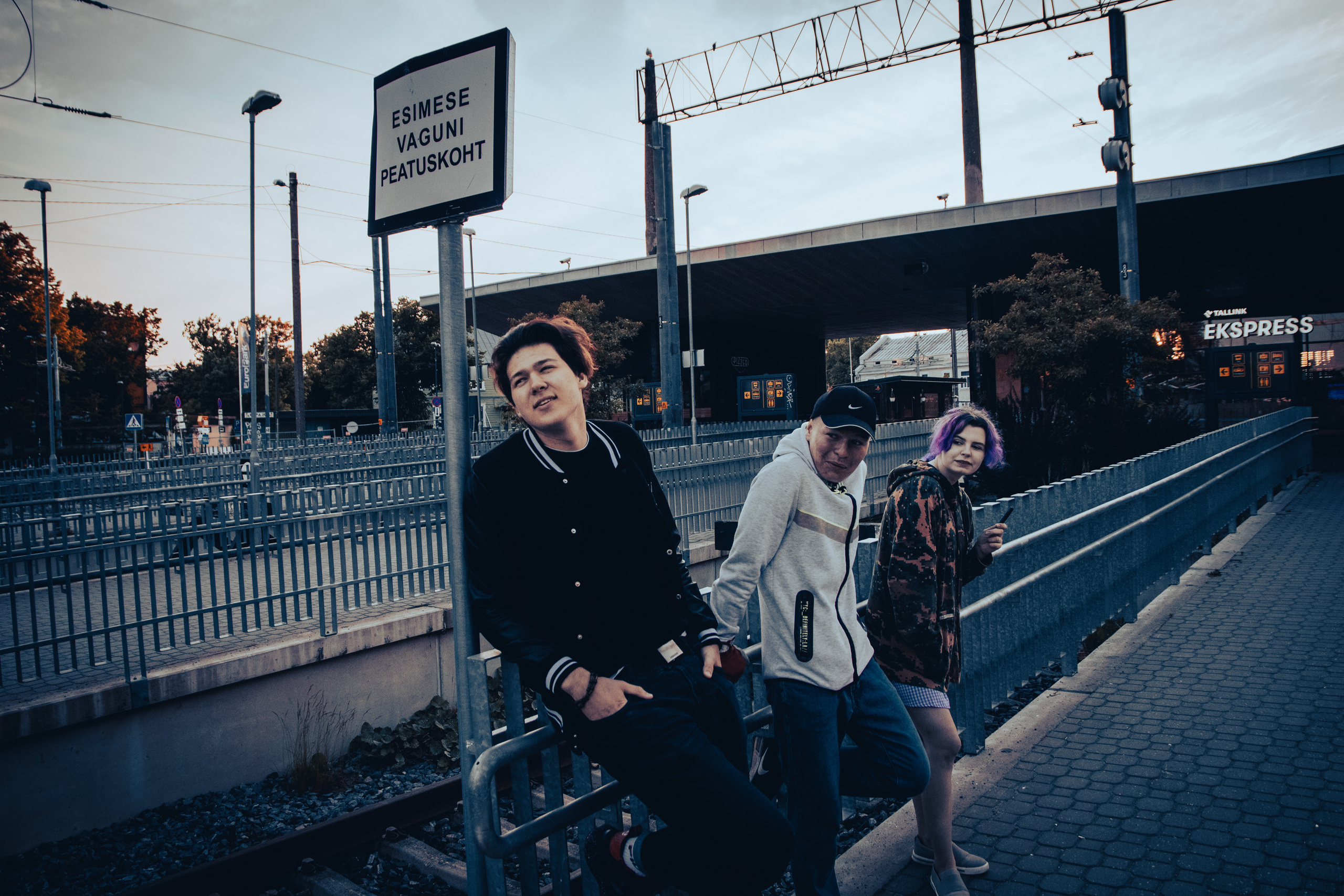 Hommikune jalutuskäik (sõpruskond). Nebula 25 — Fotod teie hingele