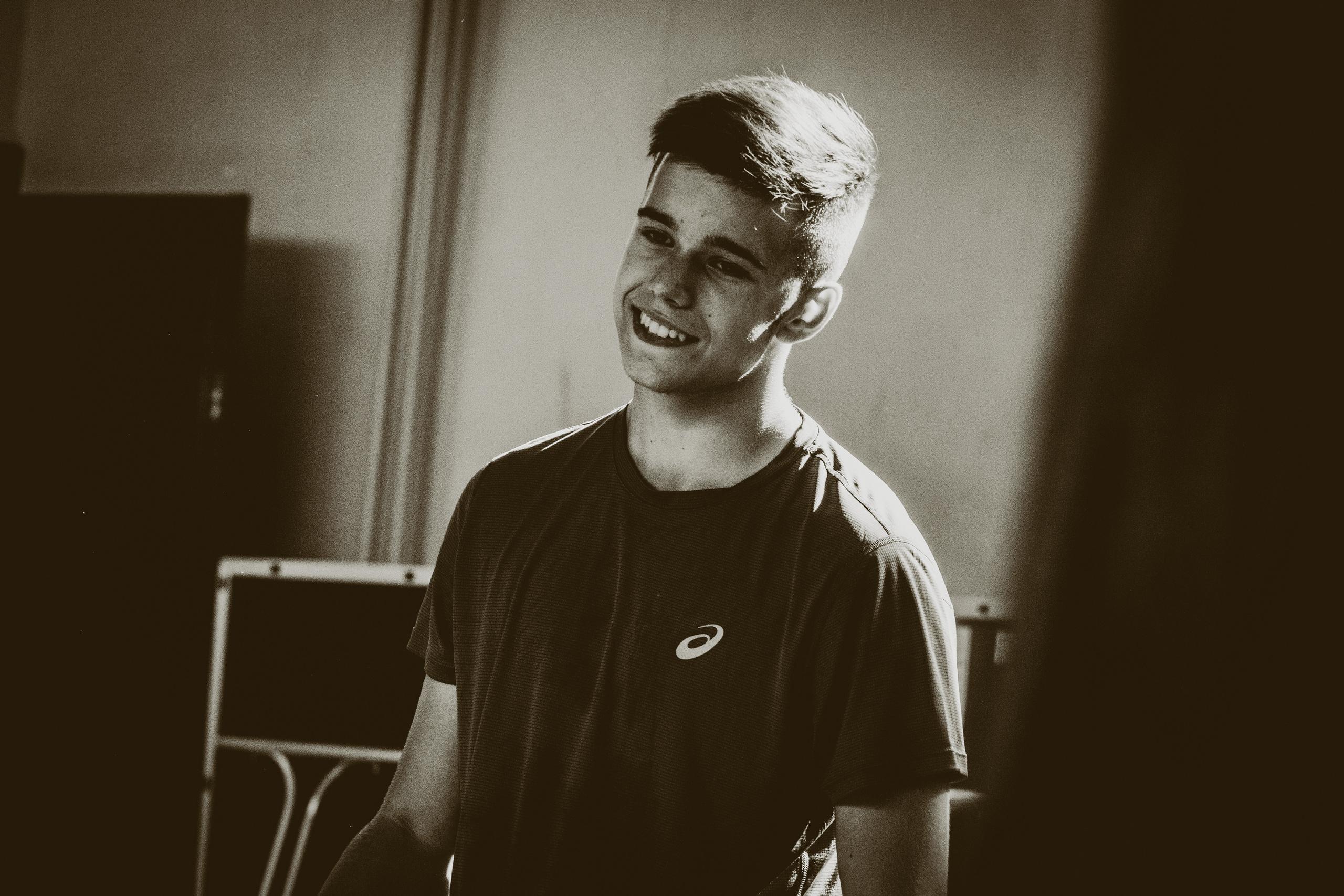 Võrkpall Noortekeskuses (sõpruskond). Nebula 25 — Fotod teie hingele