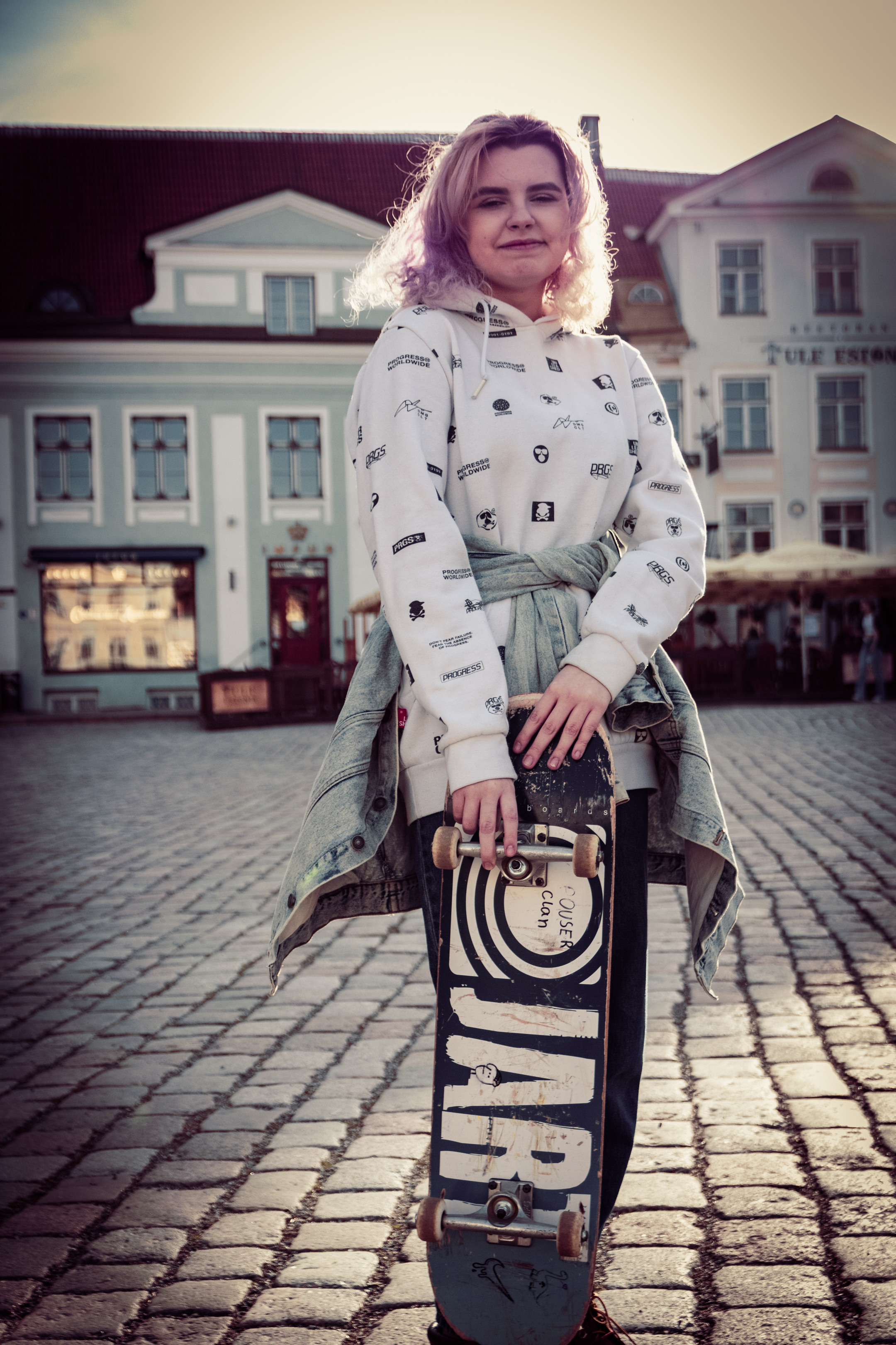 Vanalinn (Pavel, Stasja, Nika). Nebula 25 — Fotod teie hingele