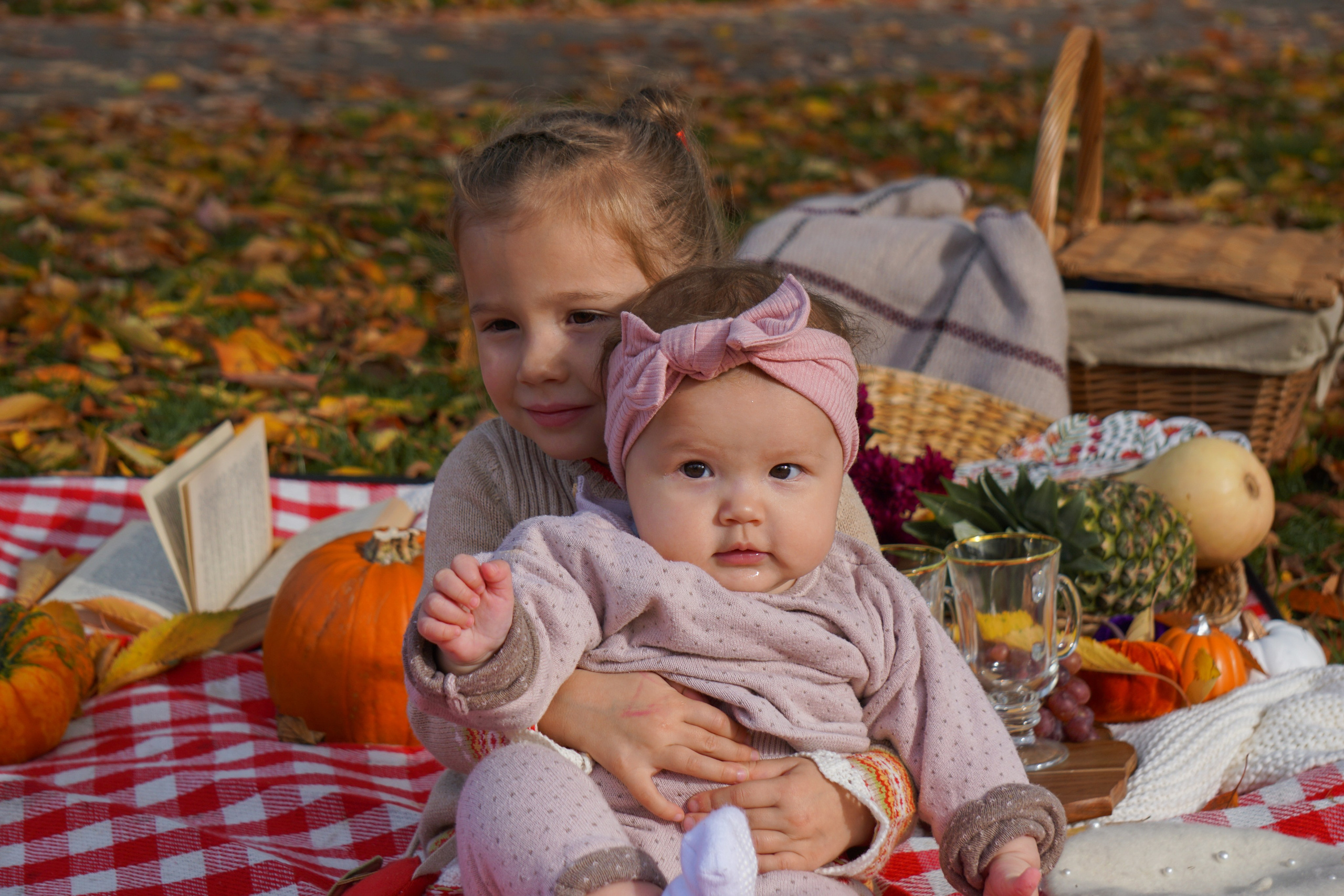 Families. PHOTOGRAPHER IN LONDON
