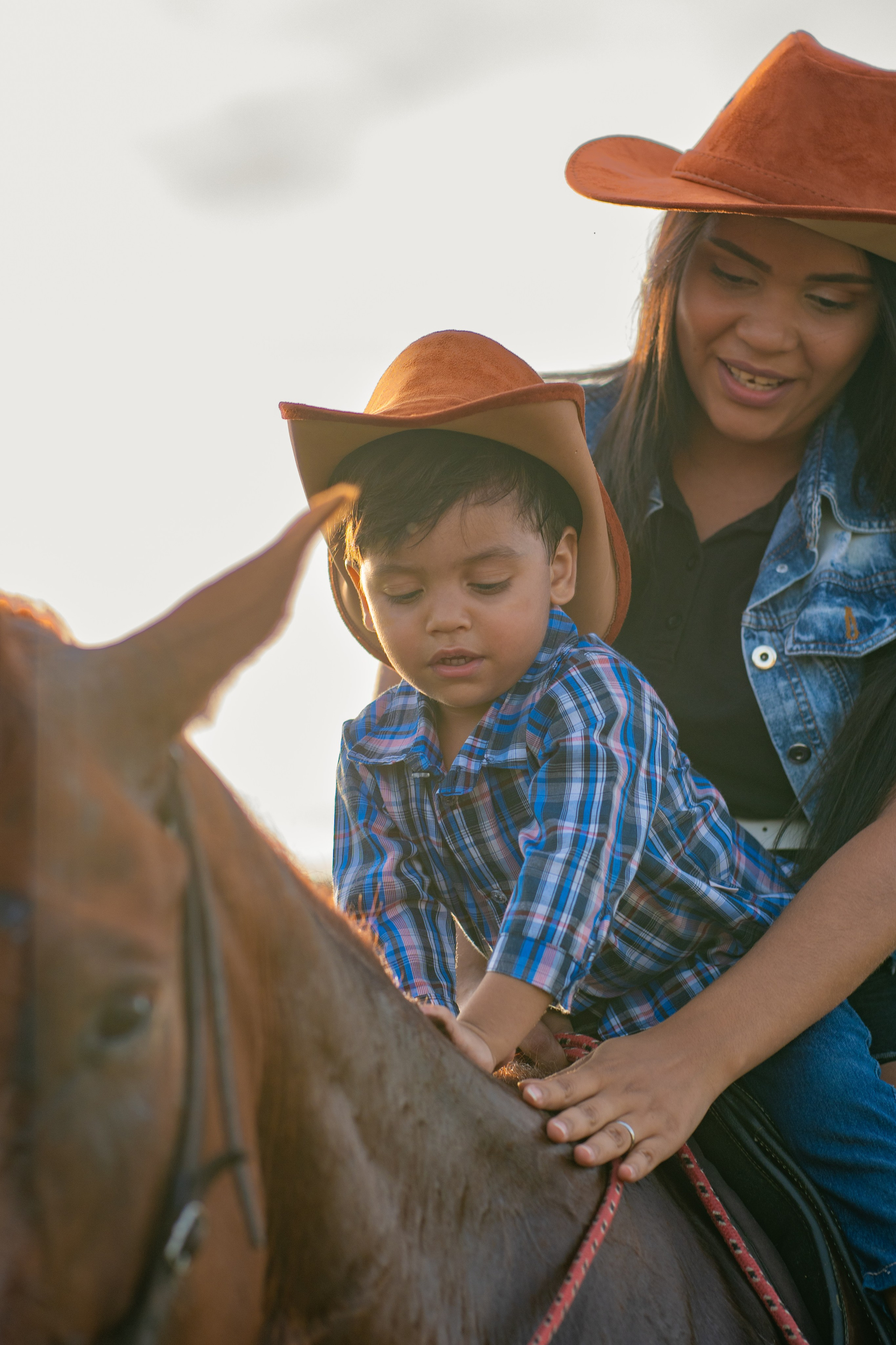 Ensaio em família. Skywow Studios — Fotos e Vídeos